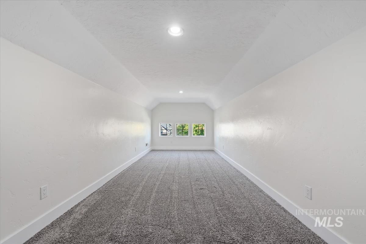 2179 E Trail Blazer, Meridian, Idaho 83642, 4 Bedrooms, 3 Bathrooms, Residential For Sale, Price $849,900, 99001391