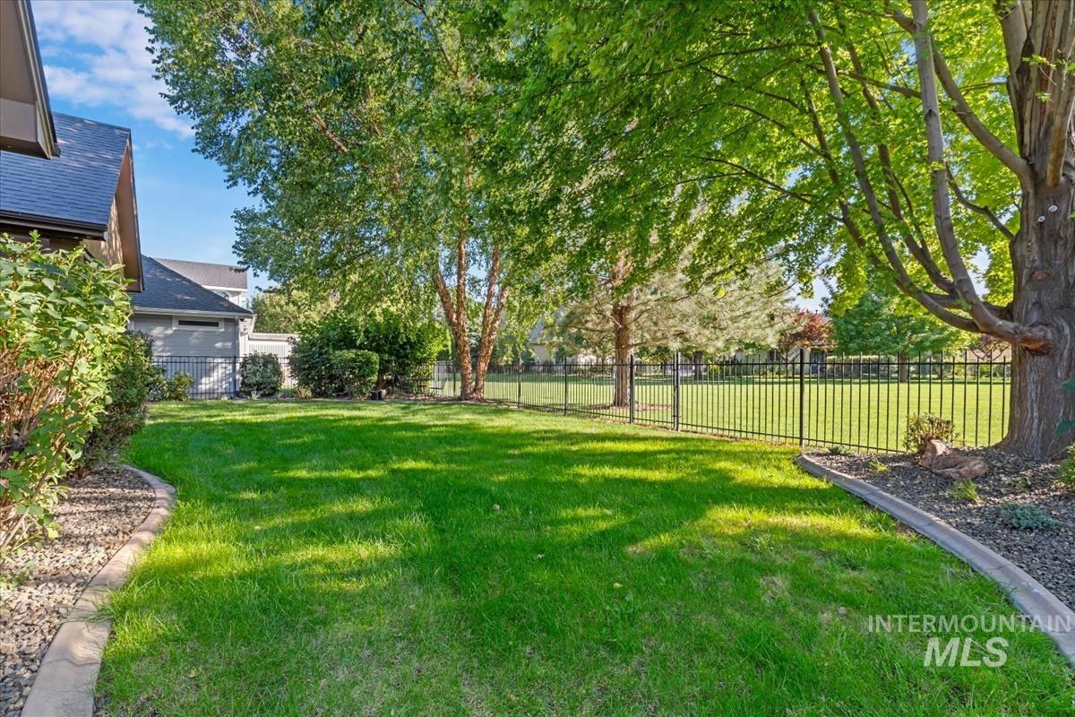 2179 E Trail Blazer, Meridian, Idaho 83642, 4 Bedrooms, 3 Bathrooms, Residential For Sale, Price $849,900, 99001391