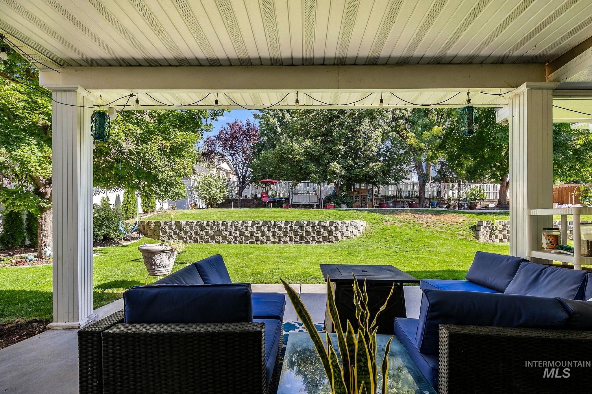 794 E Martinique Dr, Meridian, Idaho 83642, 5 Bedrooms, 3.5 Bathrooms, Residential For Sale, Price $785,900, 99001392