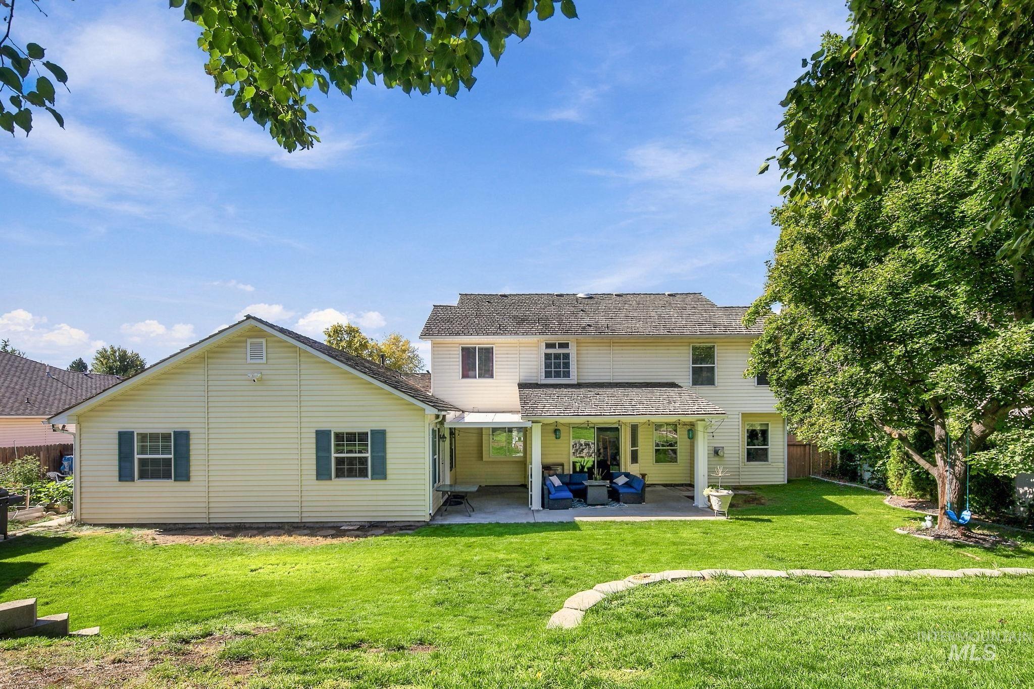 794 E Martinique Dr, Meridian, Idaho 83642, 5 Bedrooms, 3.5 Bathrooms, Residential For Sale, Price $785,900, 99001392