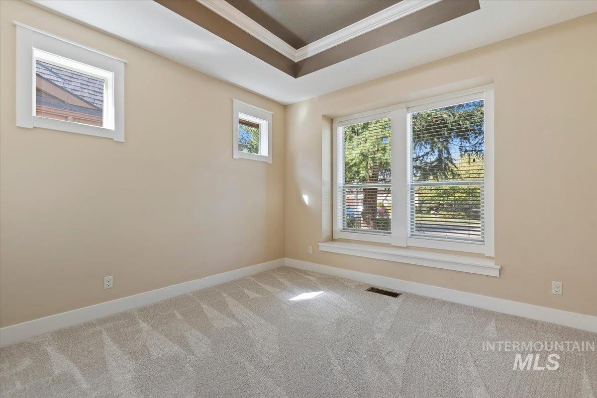 763 W Laughton Dr., Meridian, Idaho 83646, 4 Bedrooms, 2 Bathrooms, Residential For Sale, Price $615,000, 99001394