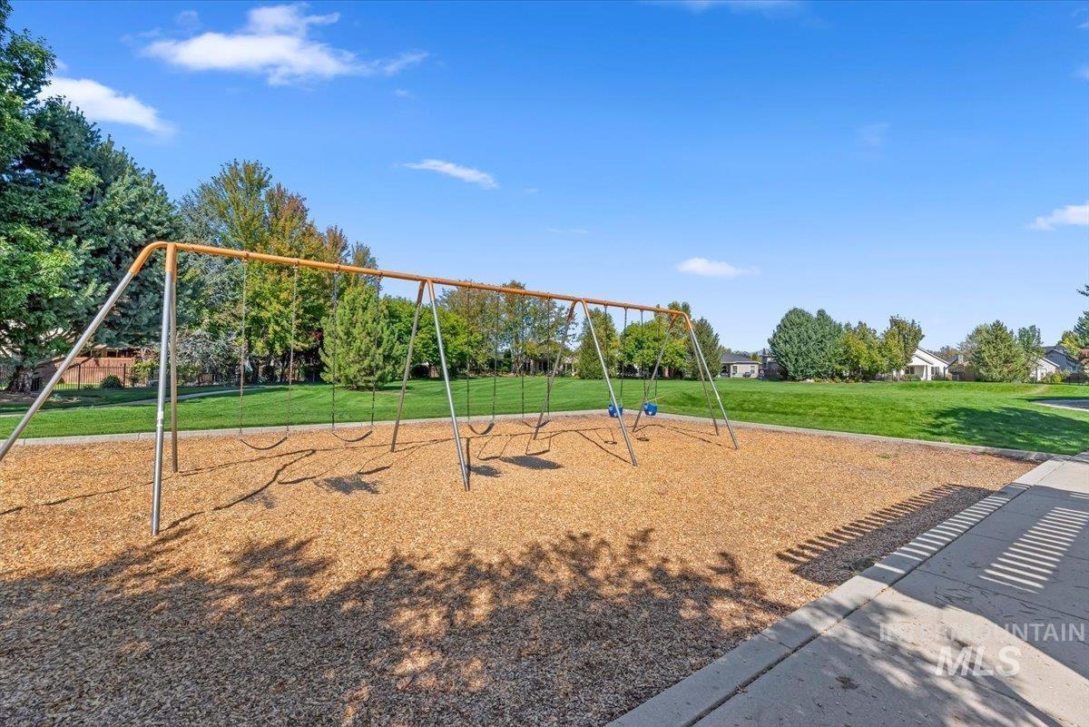 763 W Laughton Dr., Meridian, Idaho 83646, 4 Bedrooms, 2 Bathrooms, Residential For Sale, Price $615,000, 99001394