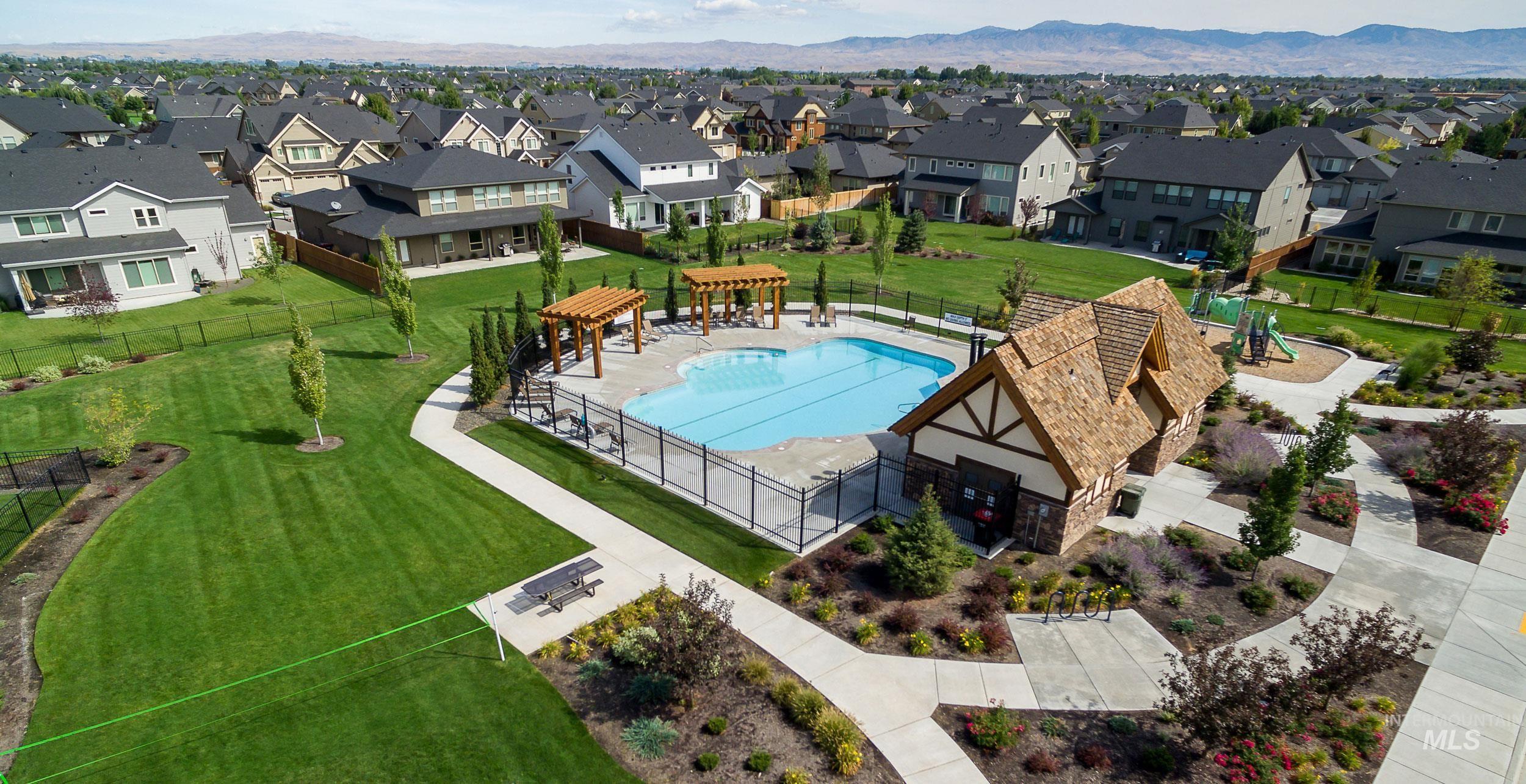 763 W Laughton Dr., Meridian, Idaho 83646, 4 Bedrooms, 2 Bathrooms, Residential For Sale, Price $615,000, 99001394