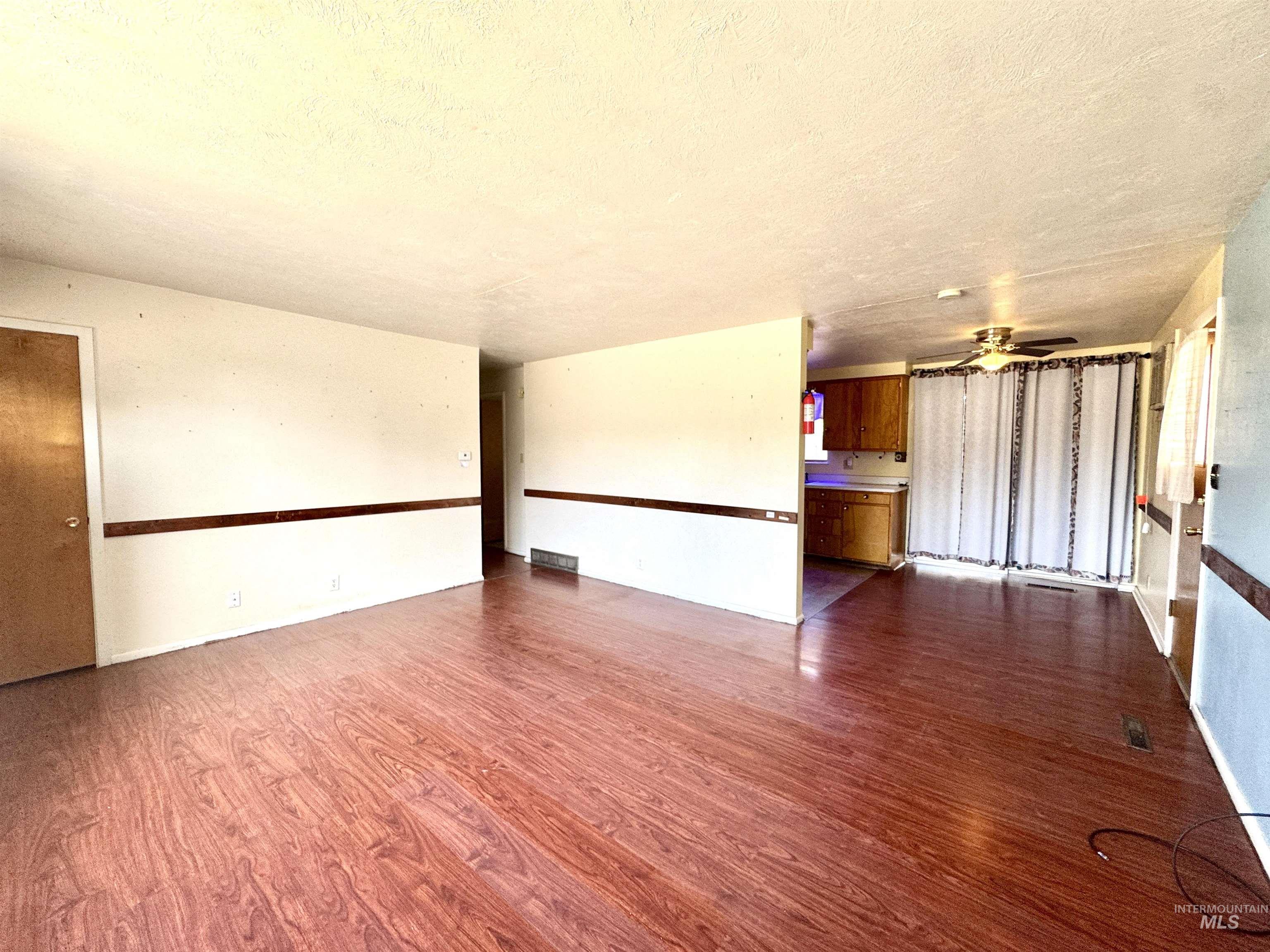 1512 10th St S, Nampa, Idaho 83651, 2 Bedrooms, 1 Bathroom, Residential For Sale, Price $261,900,MLS 99001401