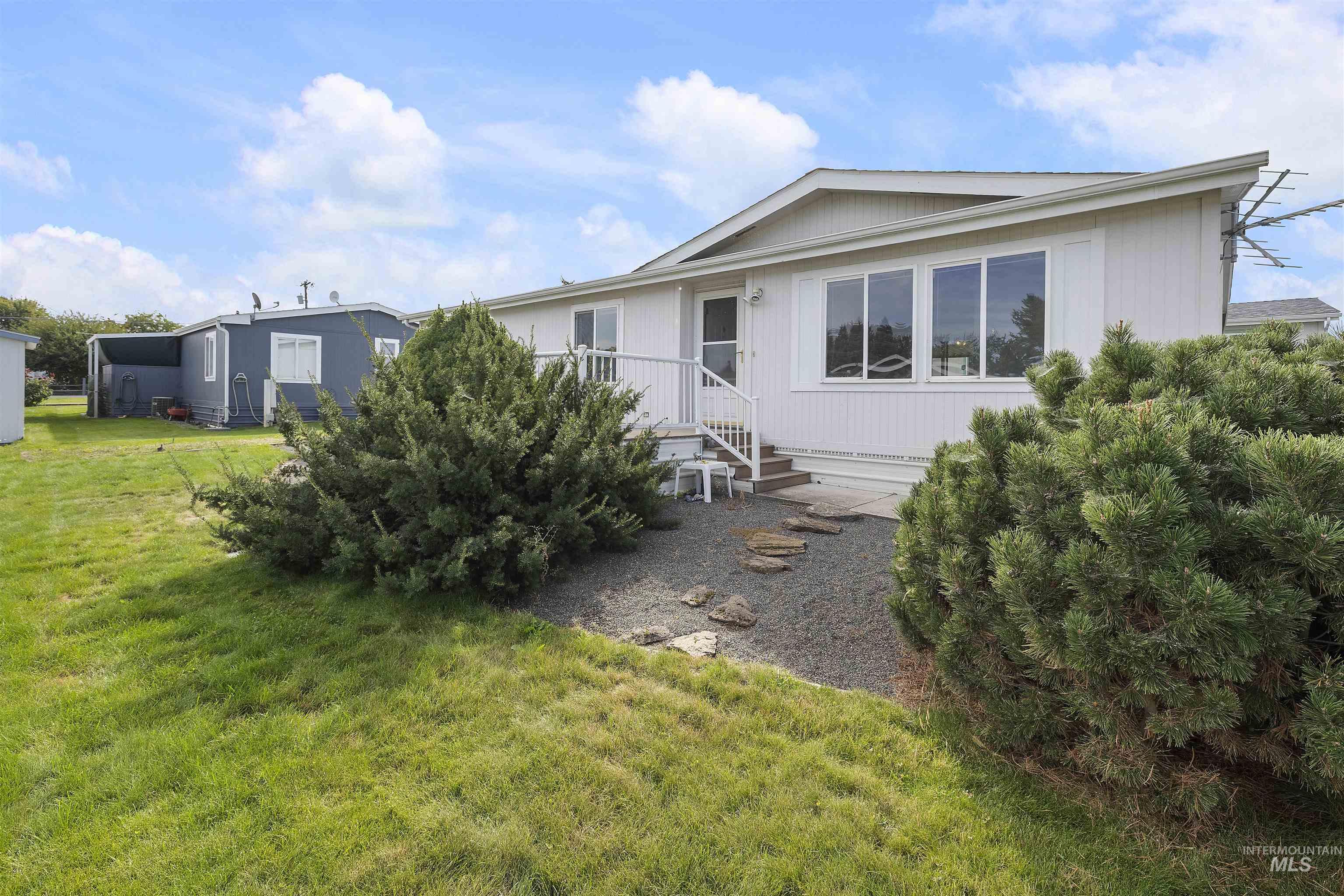 3610 15th Street, Lewiston, Idaho 83501, 3 Bedrooms, 2 Bathrooms, Residential For Sale, Price $155,000, 99001403