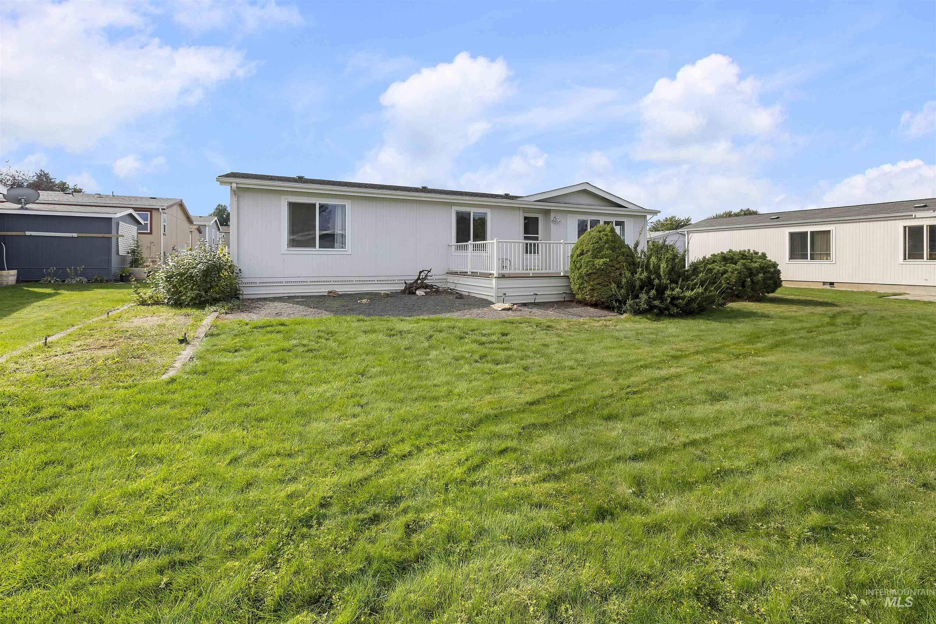 3610 15th Street, Lewiston, Idaho 83501, 3 Bedrooms, 2 Bathrooms, Residential For Sale, Price $155,000, 99001403