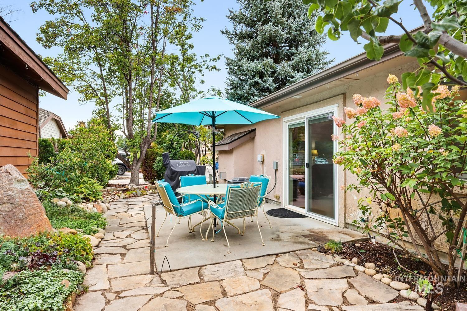 4854 Lakeview Place, Garden City, Idaho 83714, 3 Bedrooms, 2 Bathrooms, Residential For Sale, Price $475,000,MLS 99001404