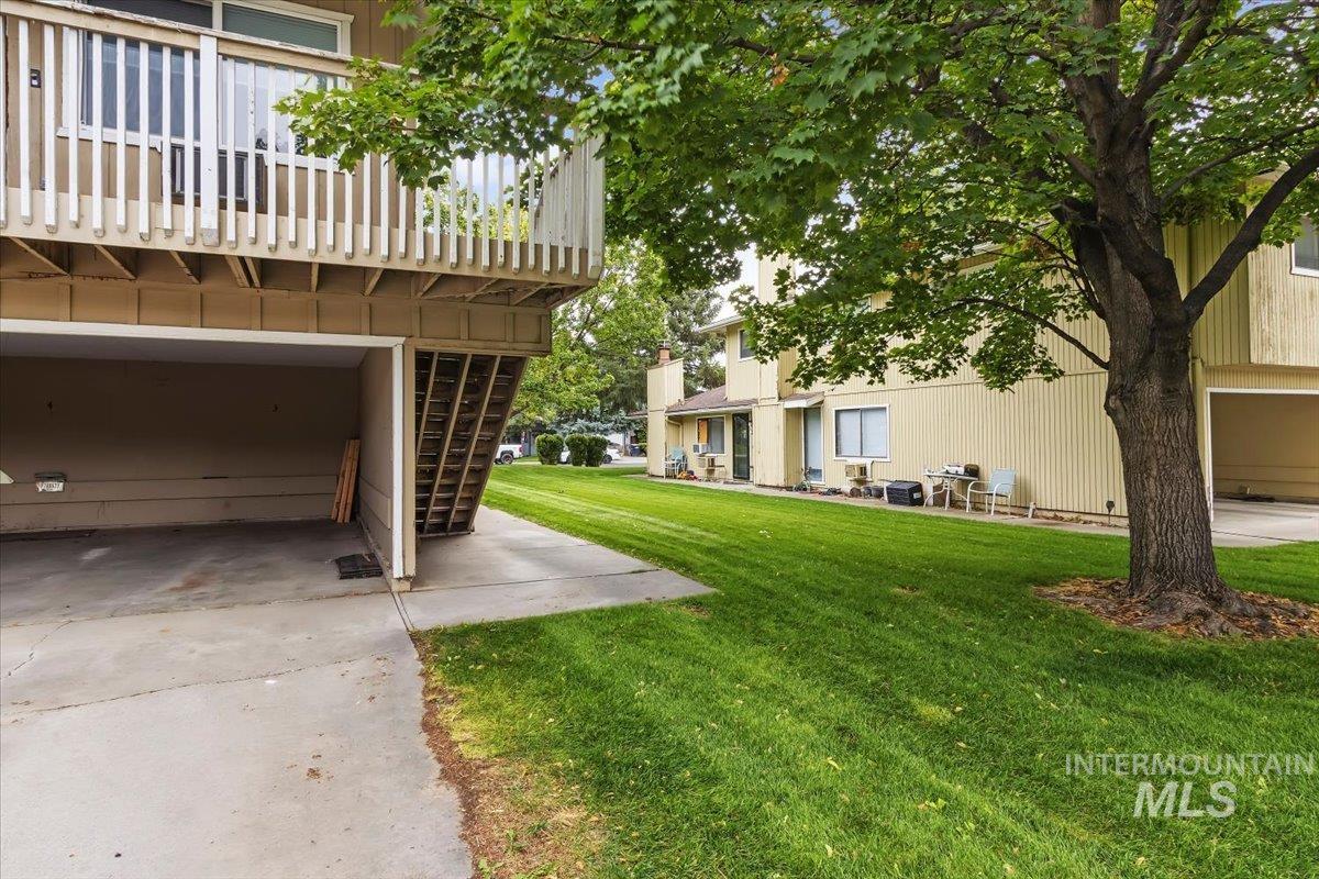 759 Meadows Dr #3, Twin Falls, Idaho 83301, 2 Bedrooms, 1.5 Bathrooms, Residential For Sale, Price $209,900, 99001406