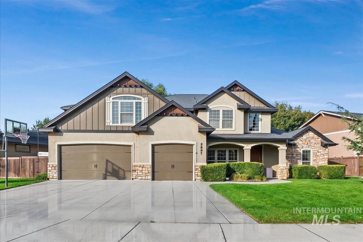 5897 N Maximus Way, Meridian, Idaho 83646, 5 Bedrooms, 2.5 Bathrooms, Residential For Sale, Price $800,000, 99001408