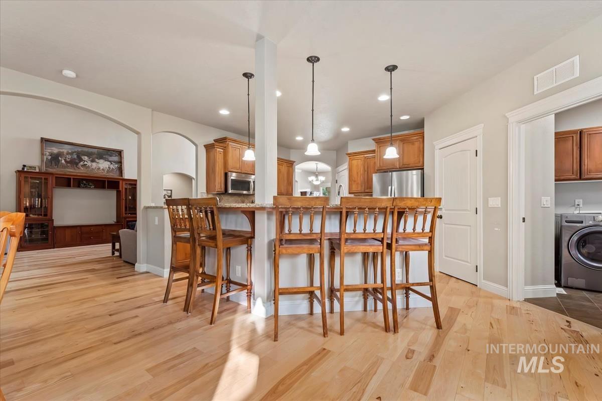 5897 N Maximus Way, Meridian, Idaho 83646, 5 Bedrooms, 2.5 Bathrooms, Residential For Sale, Price $800,000, 99001408
