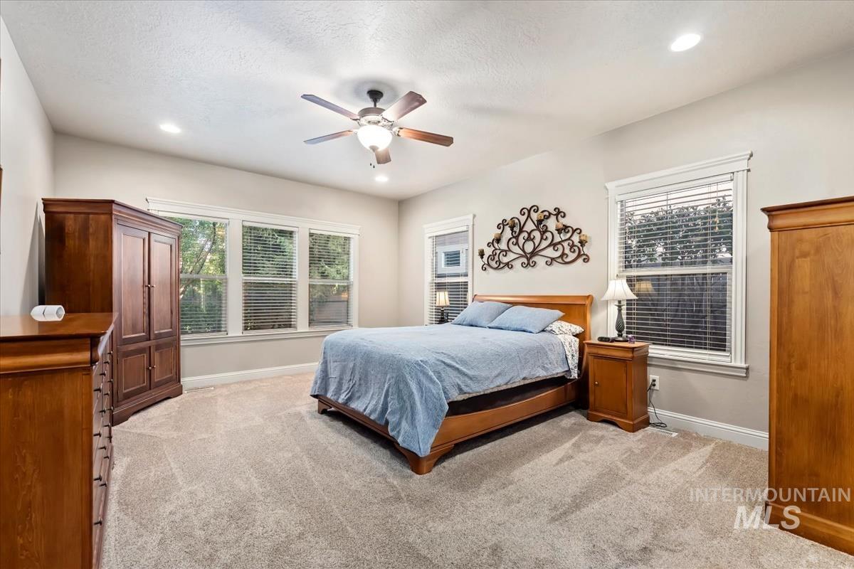 5897 N Maximus Way, Meridian, Idaho 83646, 5 Bedrooms, 2.5 Bathrooms, Residential For Sale, Price $800,000, 99001408