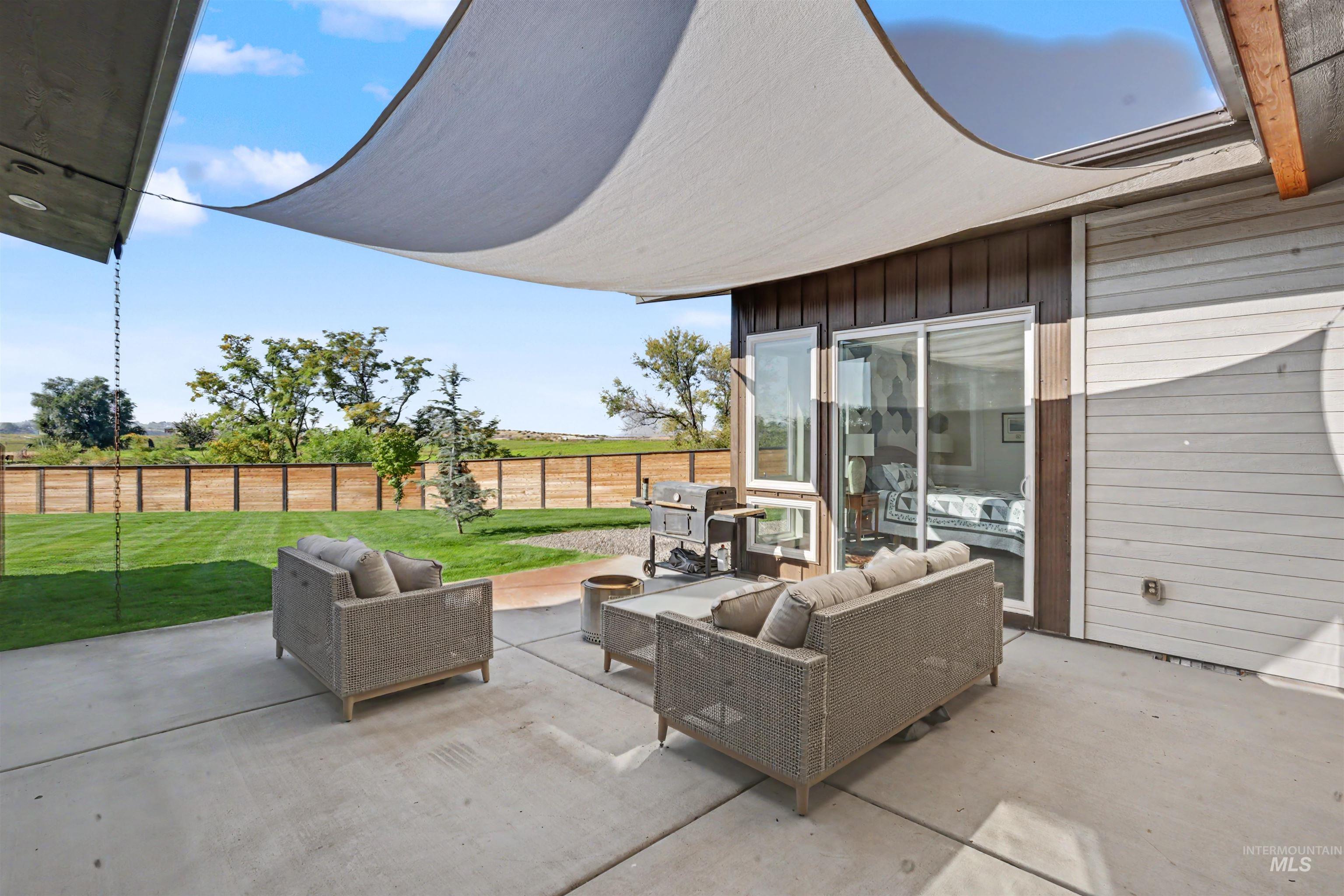 6657 S Whitley, Fruitland, Idaho 83619, 4 Bedrooms, 2 Bathrooms, Residential For Sale, Price $825,000, 99001411
