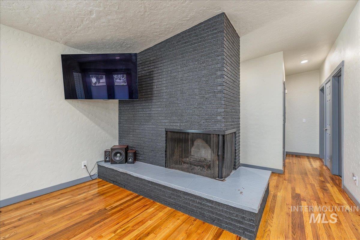 4301 W Camas St, Boise, Idaho 83705, 4 Bedrooms, 2 Bathrooms, Residential For Sale, Price $499,900,MLS 99001416