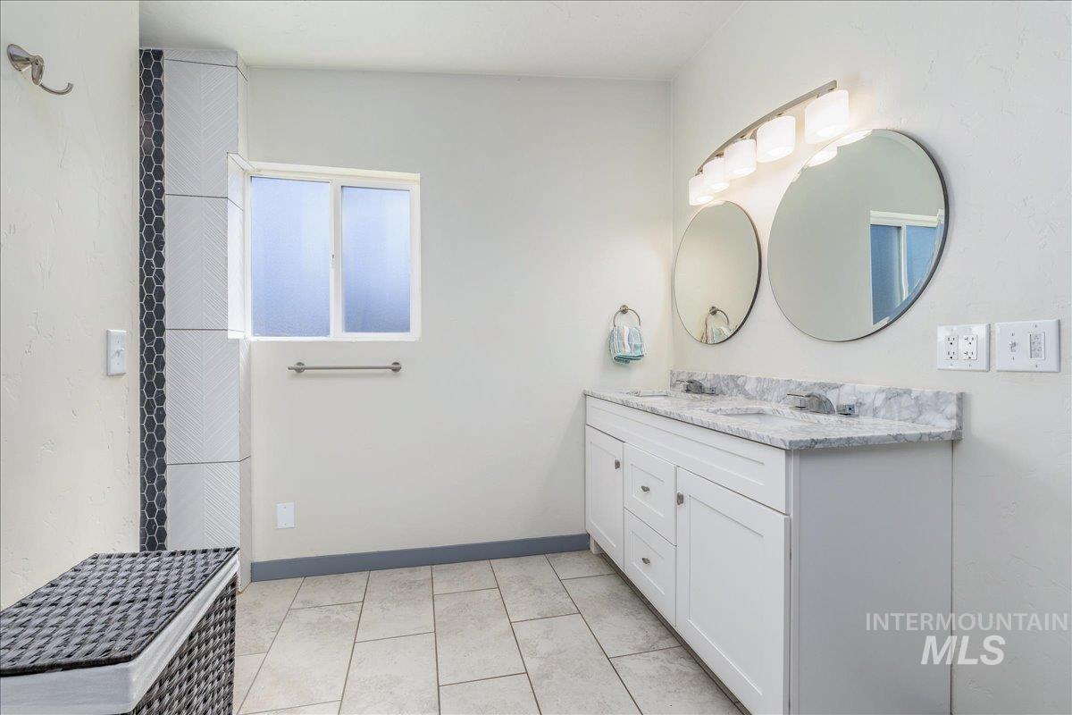 4301 W Camas St, Boise, Idaho 83705, 4 Bedrooms, 2 Bathrooms, Residential For Sale, Price $499,900,MLS 99001416