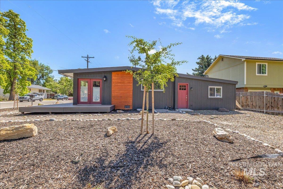 4301 W Camas St, Boise, Idaho 83705, 4 Bedrooms, 2 Bathrooms, Residential For Sale, Price $499,900,MLS 99001416