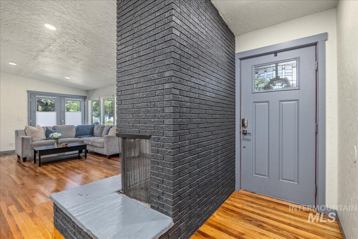 4301 W Camas St, Boise, Idaho 83705, 4 Bedrooms, 2 Bathrooms, Residential For Sale, Price $499,900,MLS 99001416