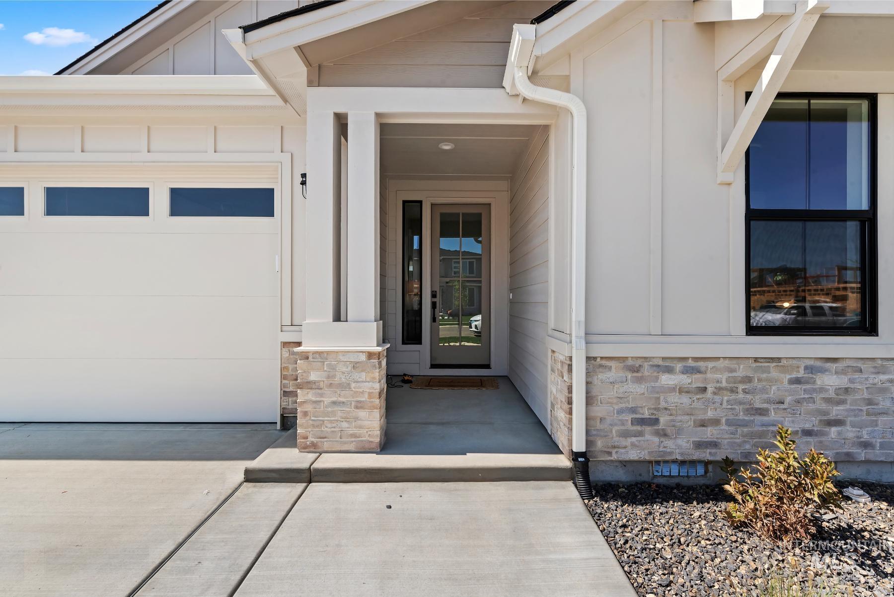 6743 N Wonder, Meridian, Idaho 83646, 3 Bedrooms, 2 Bathrooms, Residential For Sale, Price $649,900,MLS 99001418