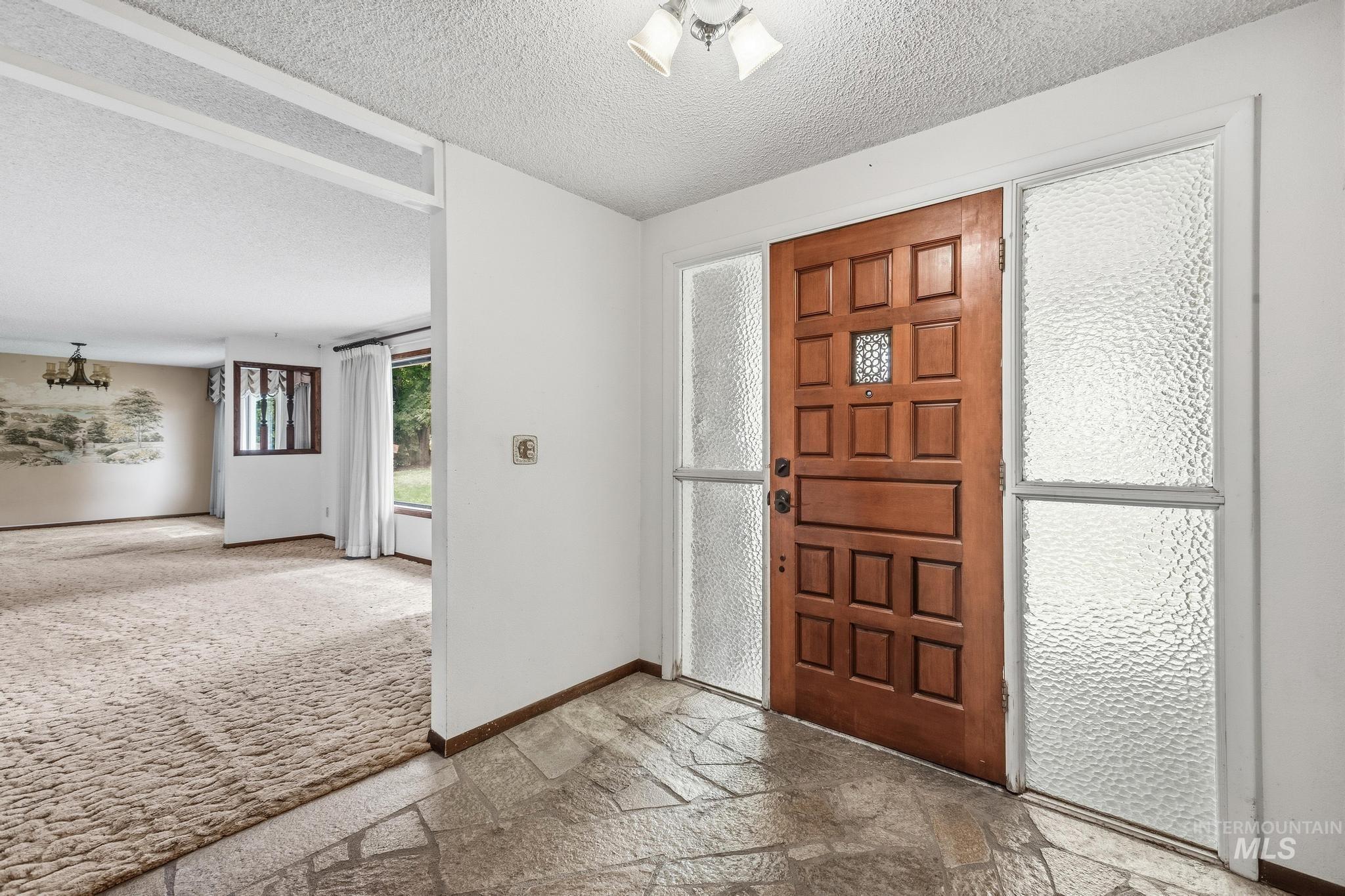 212 Hilldrop St, Caldwell, Idaho 83605, 3 Bedrooms, 2 Bathrooms, Residential For Sale, Price $449,900, 99001421