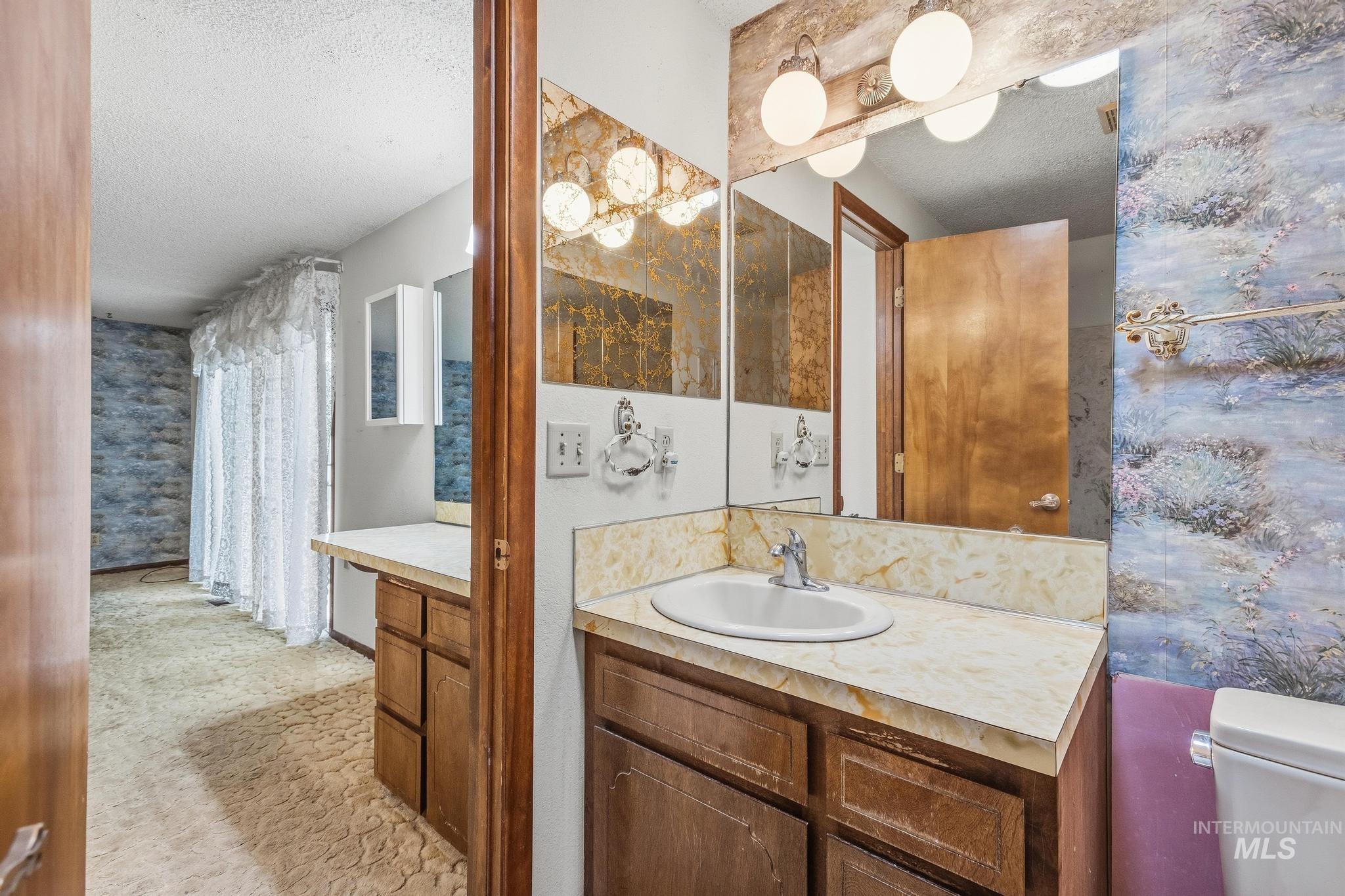 212 Hilldrop St, Caldwell, Idaho 83605, 3 Bedrooms, 2 Bathrooms, Residential For Sale, Price $449,900, 99001421