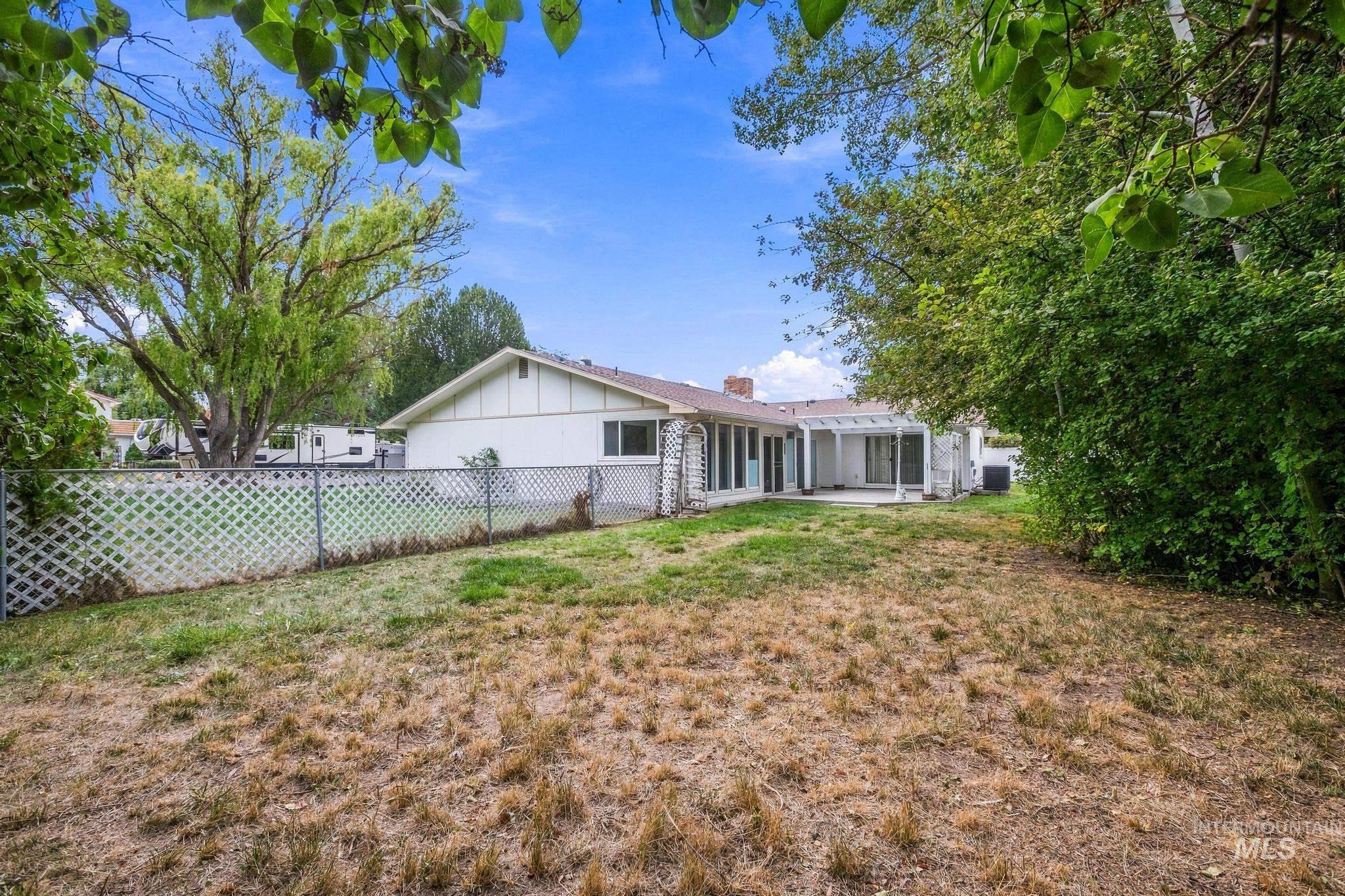 212 Hilldrop St, Caldwell, Idaho 83605, 3 Bedrooms, 2 Bathrooms, Residential For Sale, Price $449,900, 99001421