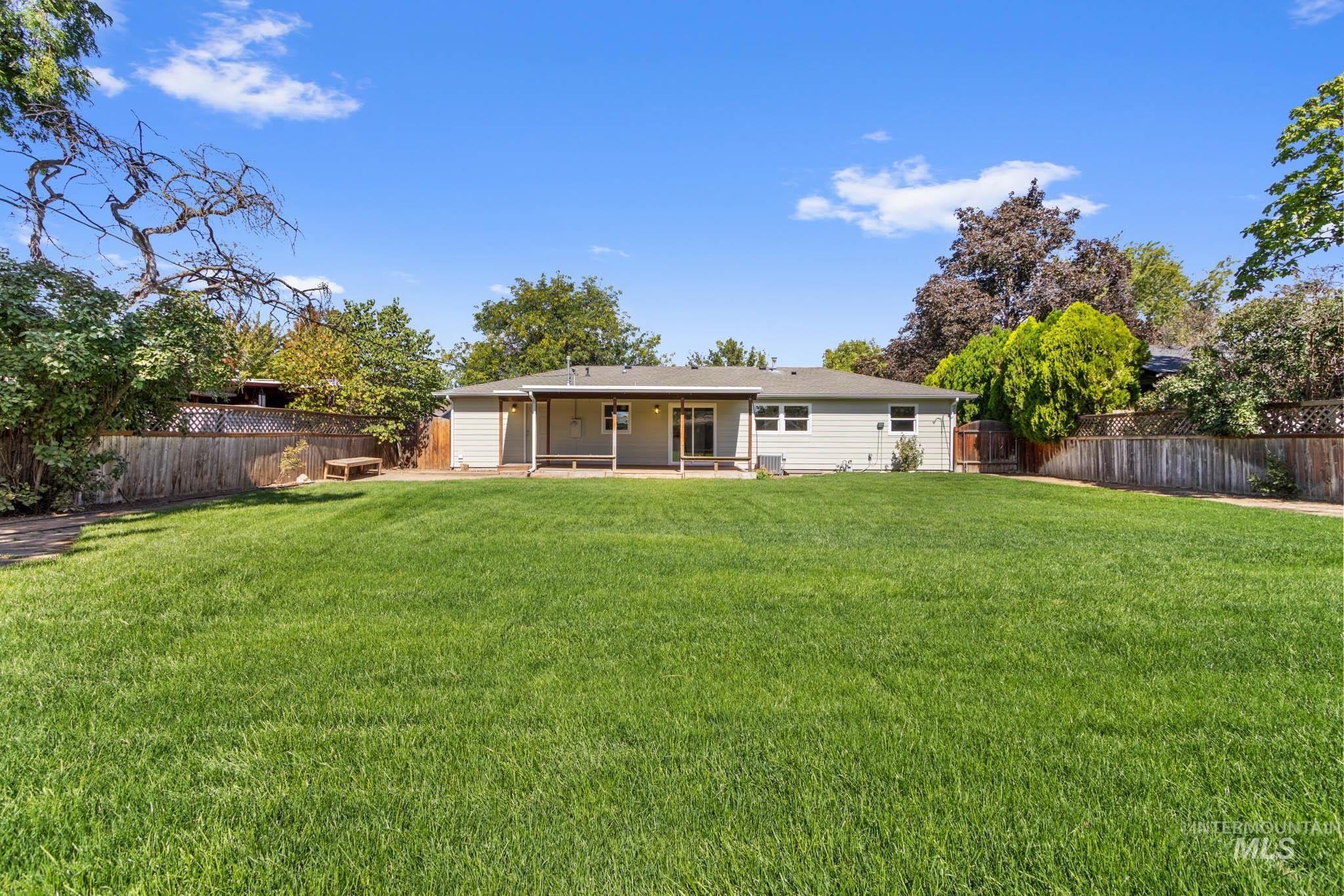 1905 W Bedford, Boise, Idaho 83705, 3 Bedrooms, 2 Bathrooms, Residential For Sale, Price $514,900, 99001427