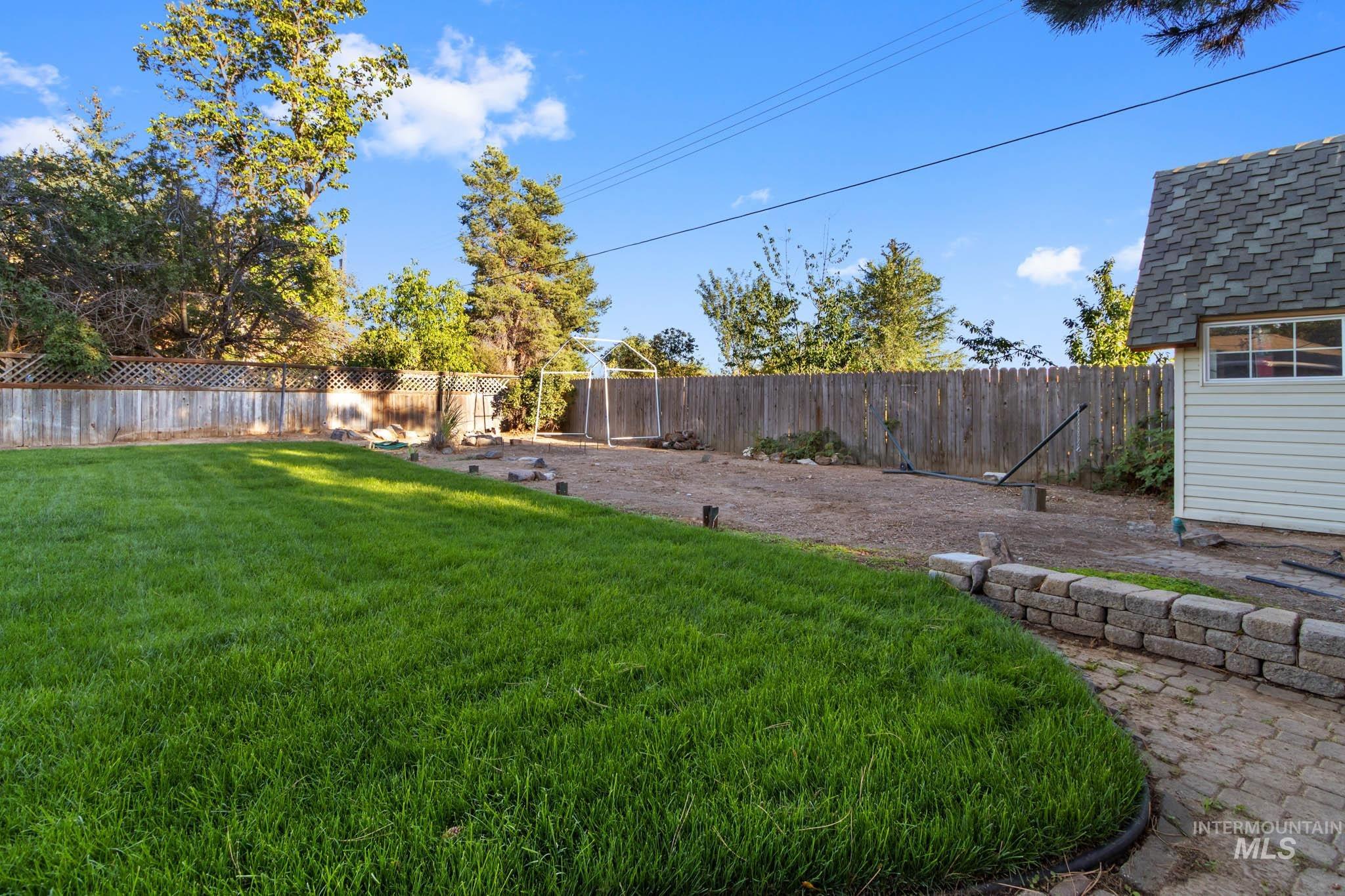 1905 W Bedford, Boise, Idaho 83705, 3 Bedrooms, 2 Bathrooms, Residential For Sale, Price $514,900, 99001427