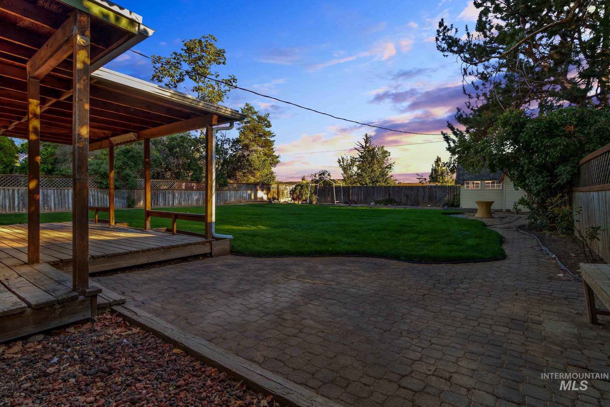 1905 W Bedford, Boise, Idaho 83705, 3 Bedrooms, 2 Bathrooms, Residential For Sale, Price $514,900, 99001427