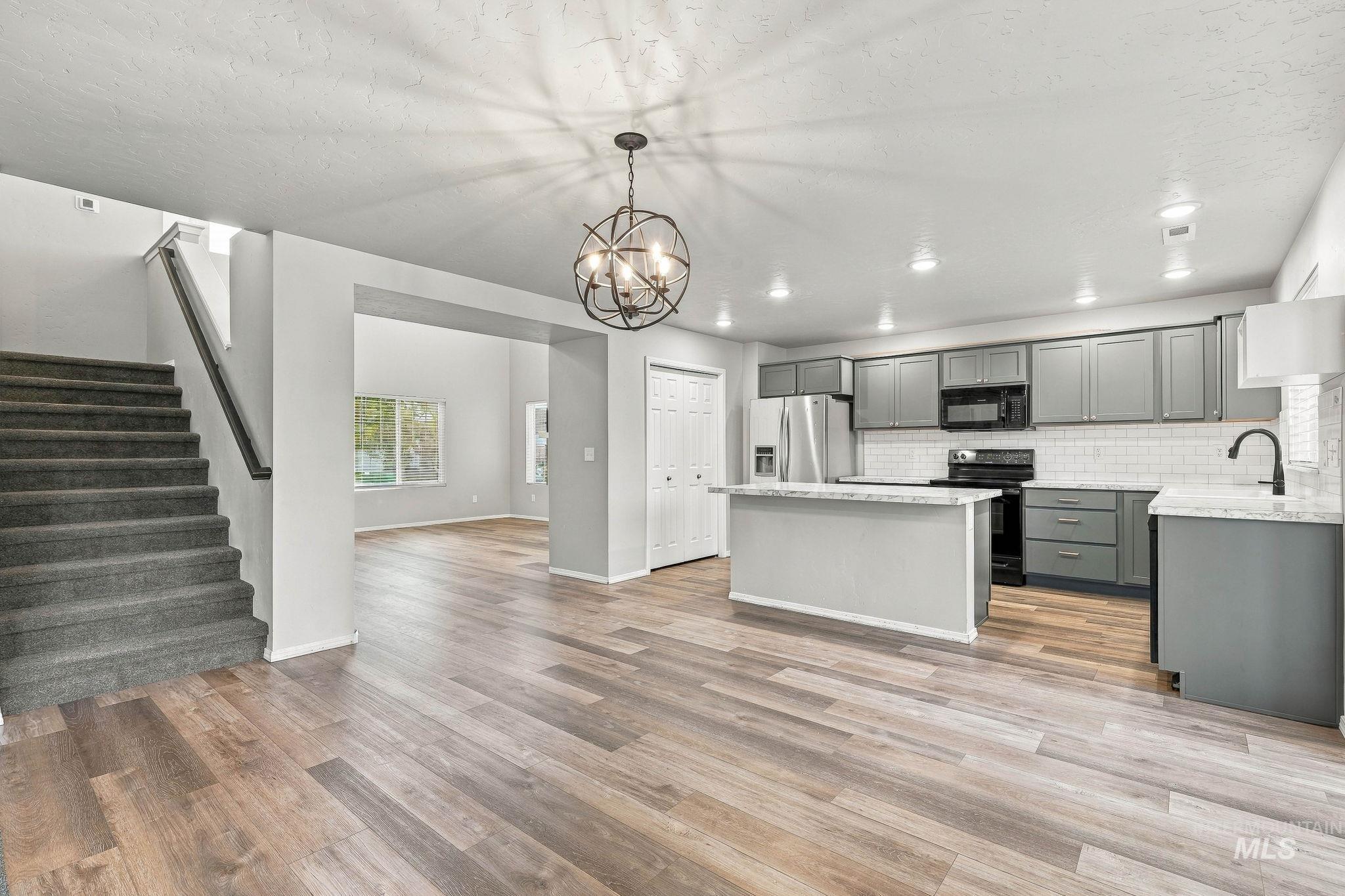 4460 S Yankees Way, Nampa, Idaho 83686, 4 Bedrooms, 2.5 Bathrooms, Residential For Sale, Price $484,900, 99001428