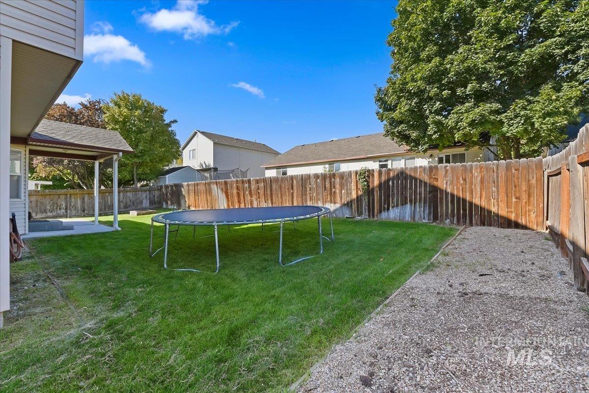401 S Saddlerock Ave., Kuna, Idaho 83634, 4 Bedrooms, 3 Bathrooms, Residential For Sale, Price $445,000, 99001430
