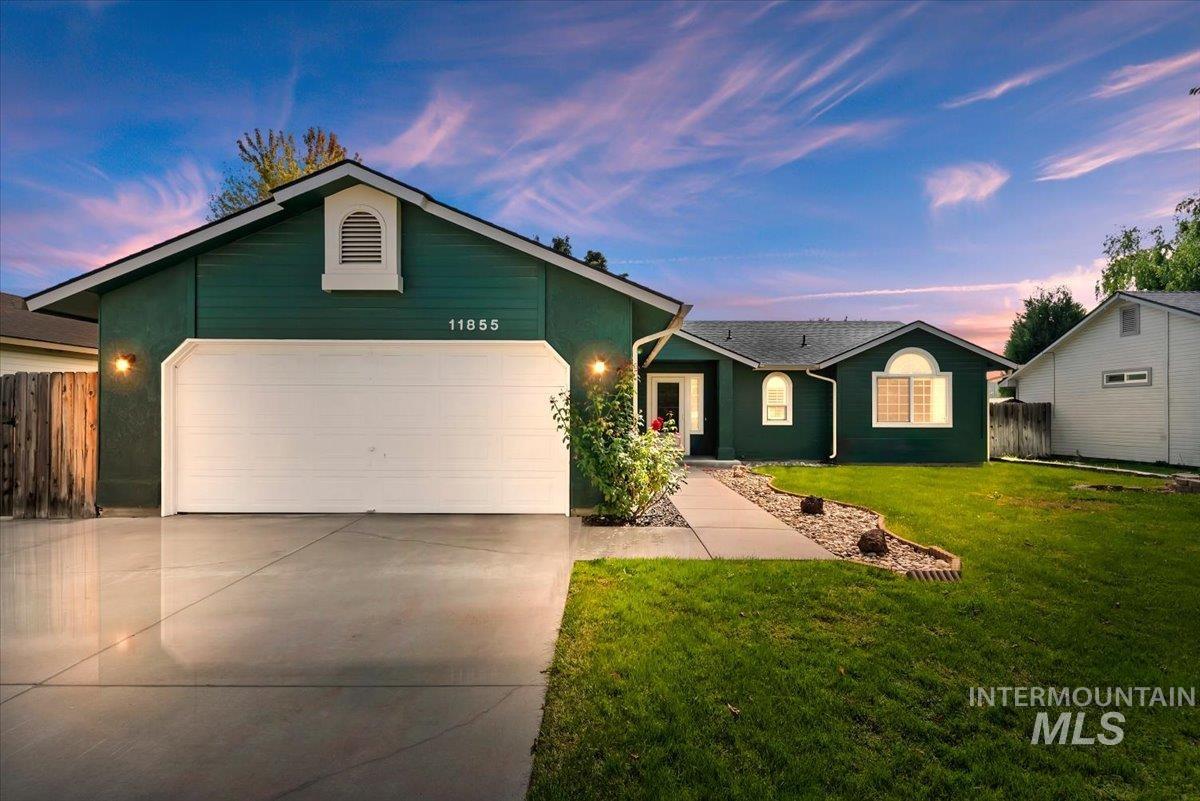 11855 W Dickens Dr, Boise, Idaho 83709, 3 Bedrooms, 2 Bathrooms, Residential For Sale, Price $445,000,MLS 99001431