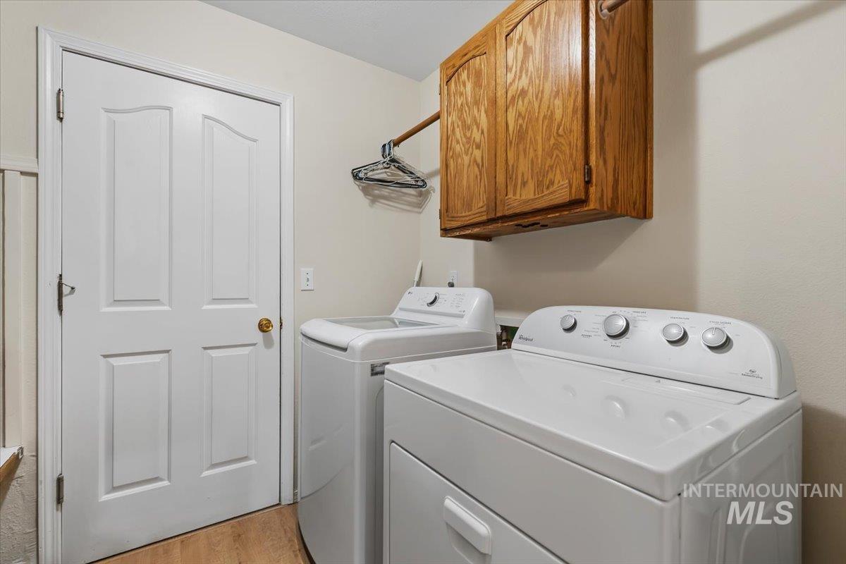 11855 W Dickens Dr, Boise, Idaho 83709, 3 Bedrooms, 2 Bathrooms, Residential For Sale, Price $445,000,MLS 99001431