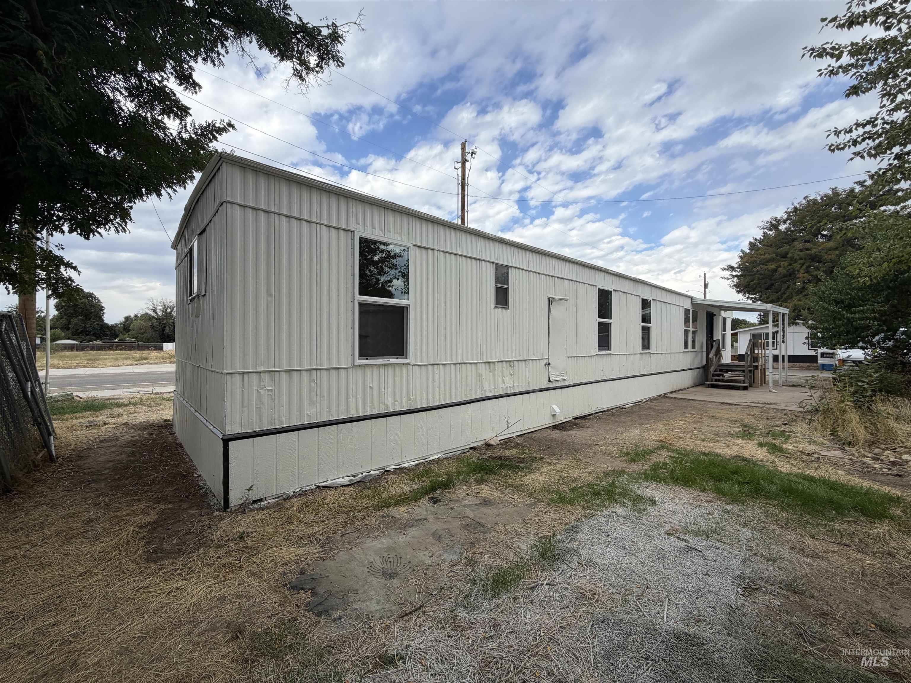 3948 N Adams St, Garden City, Idaho 83714, 2 Bedrooms, 1 Bathroom, Residential For Sale, Price $69,900,MLS 99001436