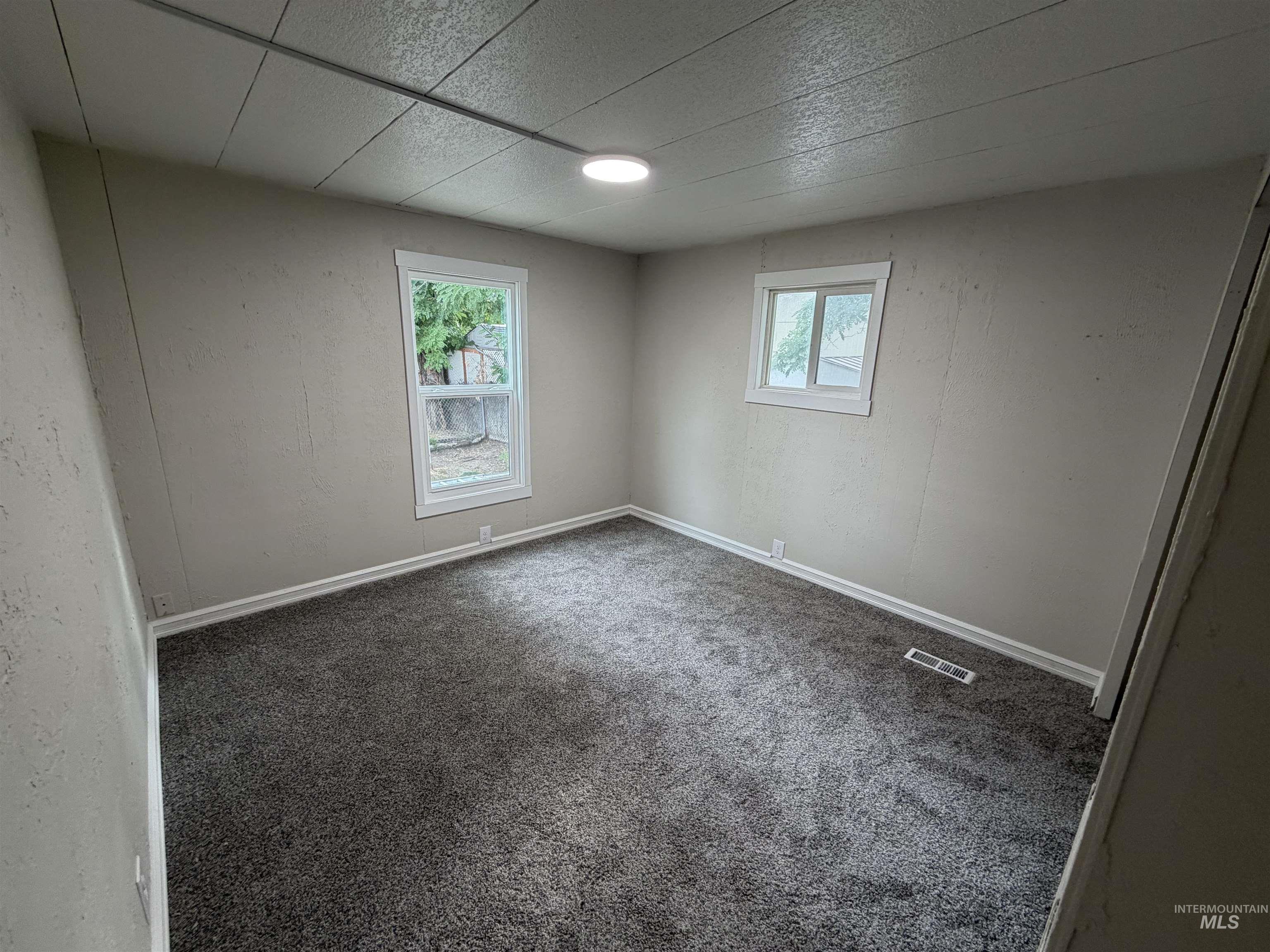 3948 N Adams St, Garden City, Idaho 83714, 2 Bedrooms, 1 Bathroom, Residential For Sale, Price $69,900,MLS 99001436