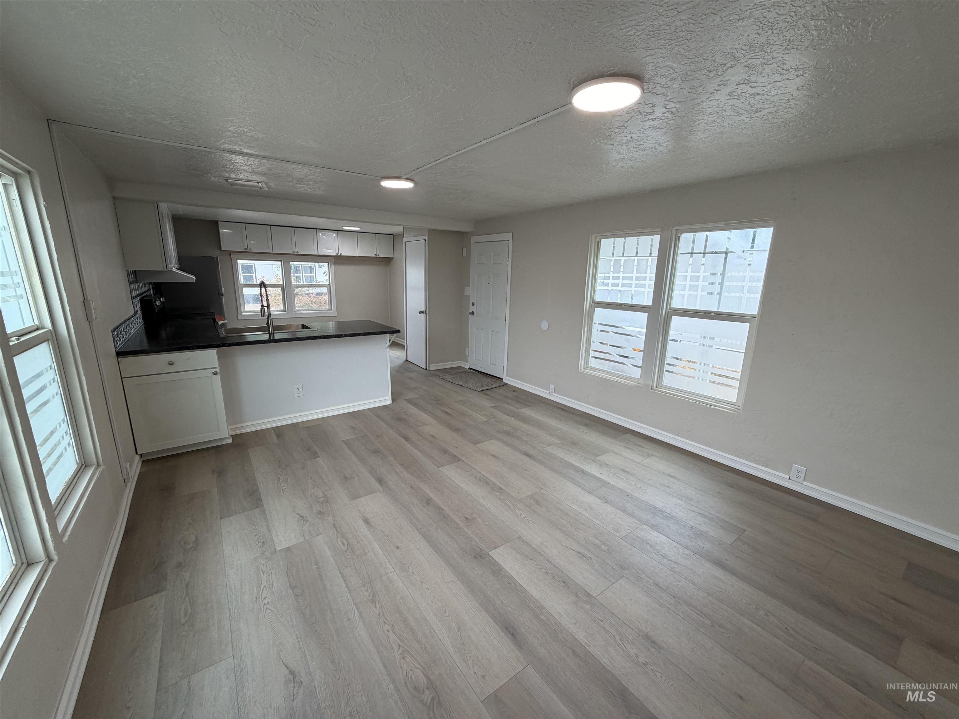 3948 N Adams St, Garden City, Idaho 83714, 2 Bedrooms, 1 Bathroom, Residential For Sale, Price $69,900,MLS 99001436