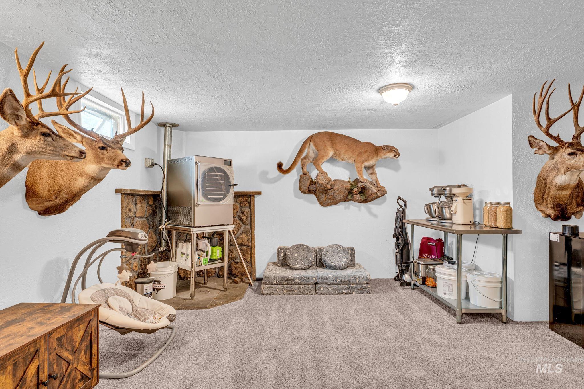 936 S Fillmore St, Jerome, Idaho 83338, 5 Bedrooms, 2 Bathrooms, Residential For Sale, Price $350,000, 99001437