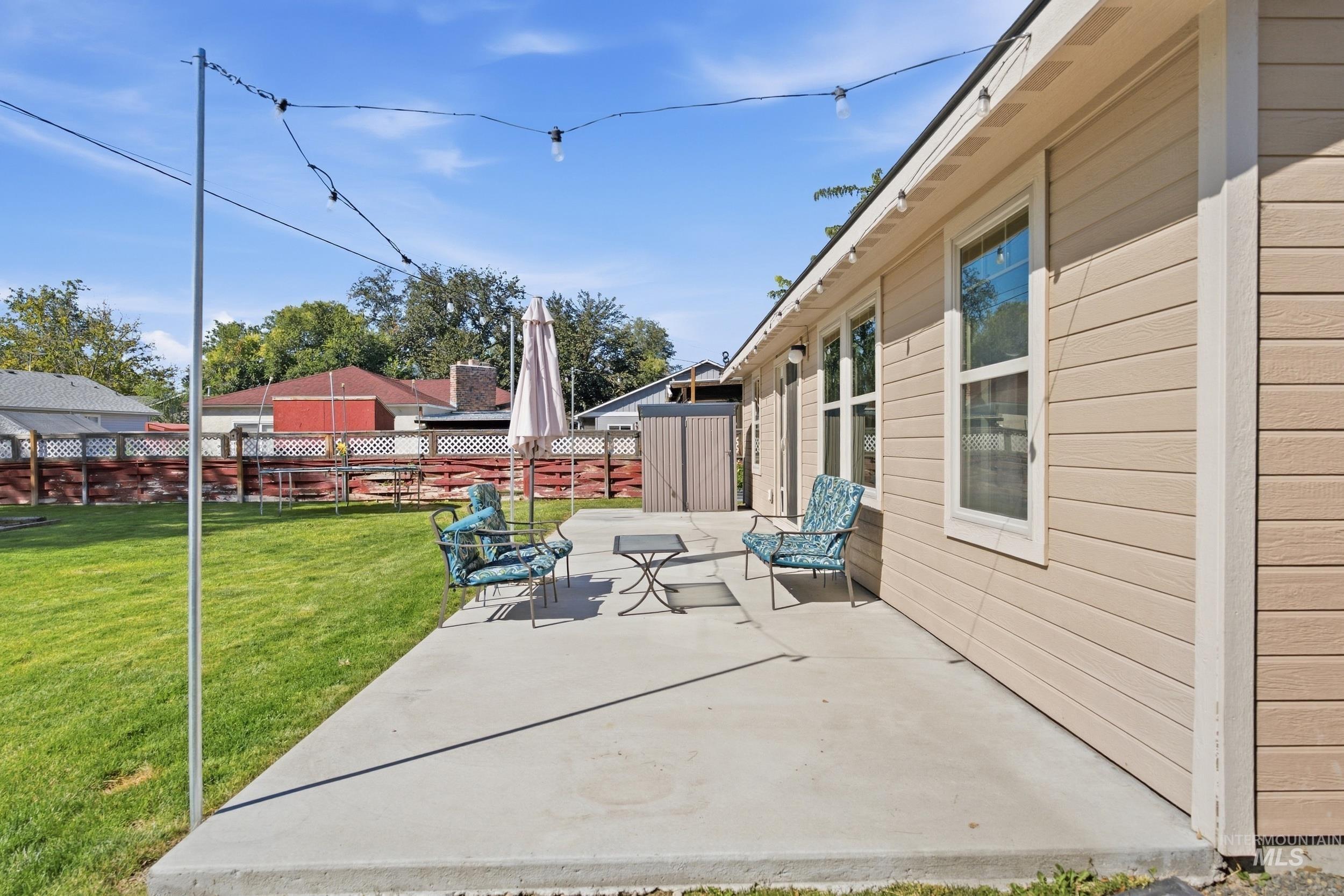 219 High Street, Nampa, Idaho 83651, 3 Bedrooms, 2 Bathrooms, Residential For Sale, Price $365,000,MLS 99001441