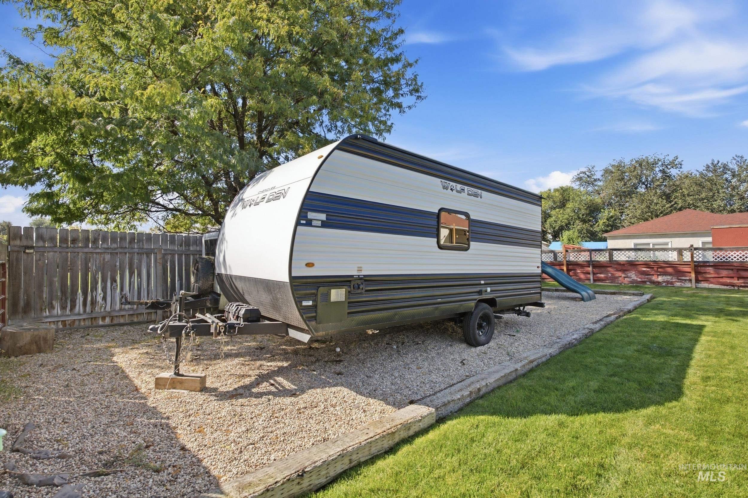 219 High Street, Nampa, Idaho 83651, 3 Bedrooms, 2 Bathrooms, Residential For Sale, Price $365,000,MLS 99001441