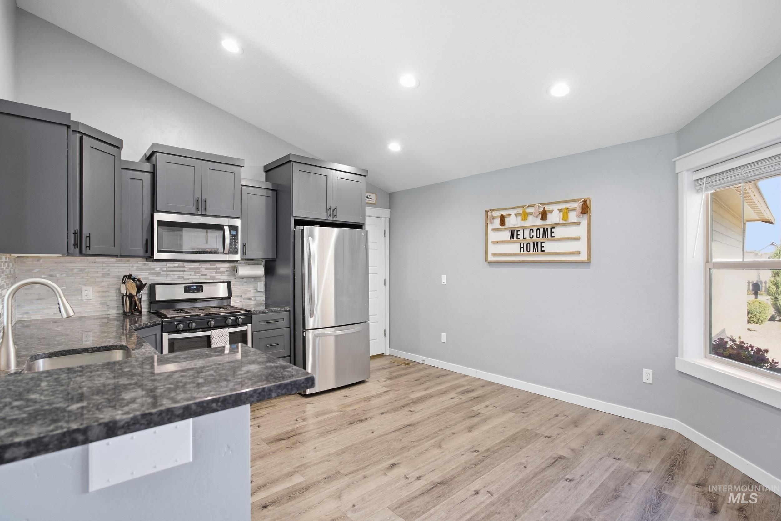 219 High Street, Nampa, Idaho 83651, 3 Bedrooms, 2 Bathrooms, Residential For Sale, Price $365,000,MLS 99001441