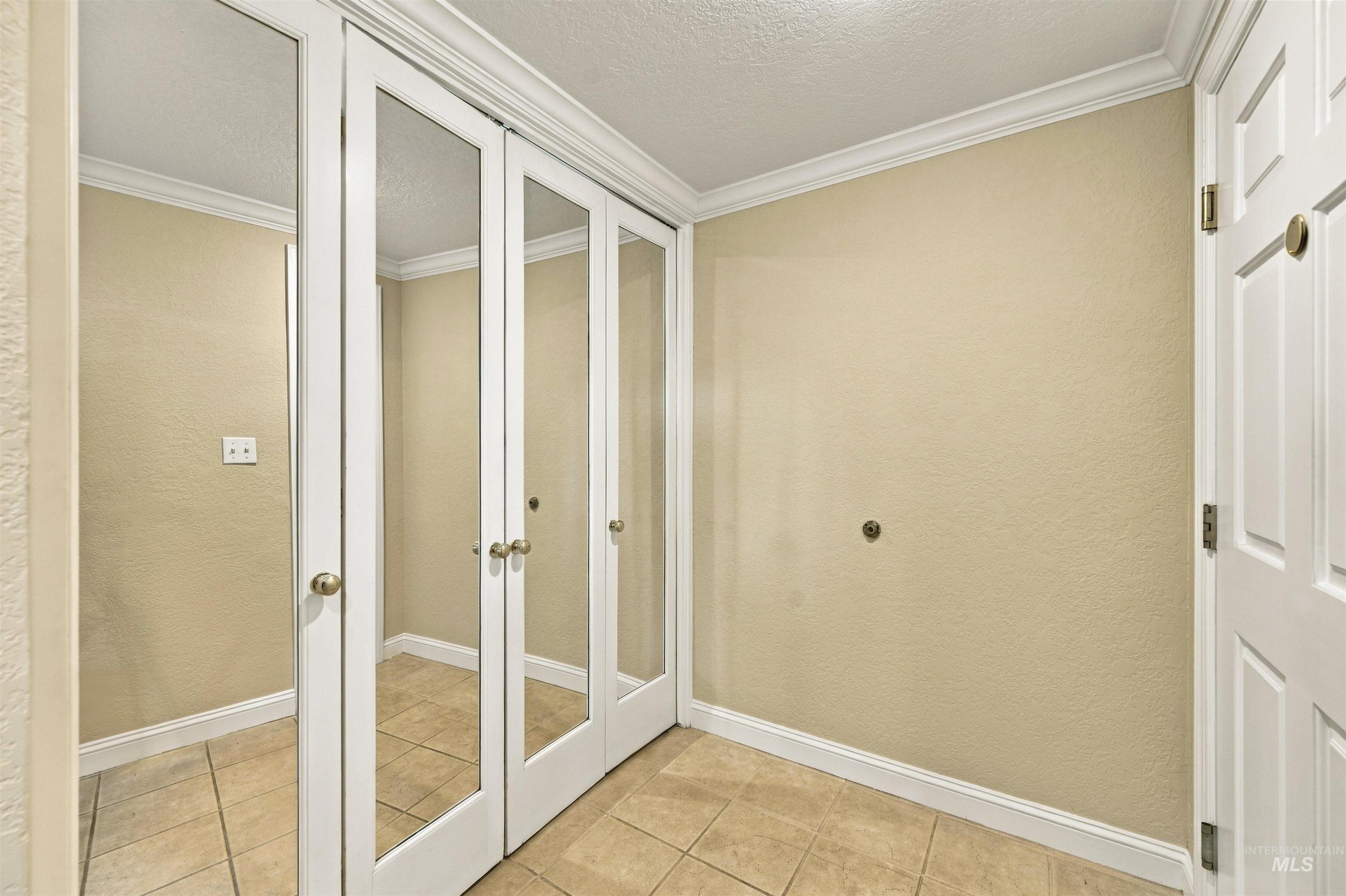 200 N 3rd Street, Boise, Idaho 83702, 2 Bedrooms, 2 Bathrooms, Residential For Sale, Price $750,000,MLS 99001443