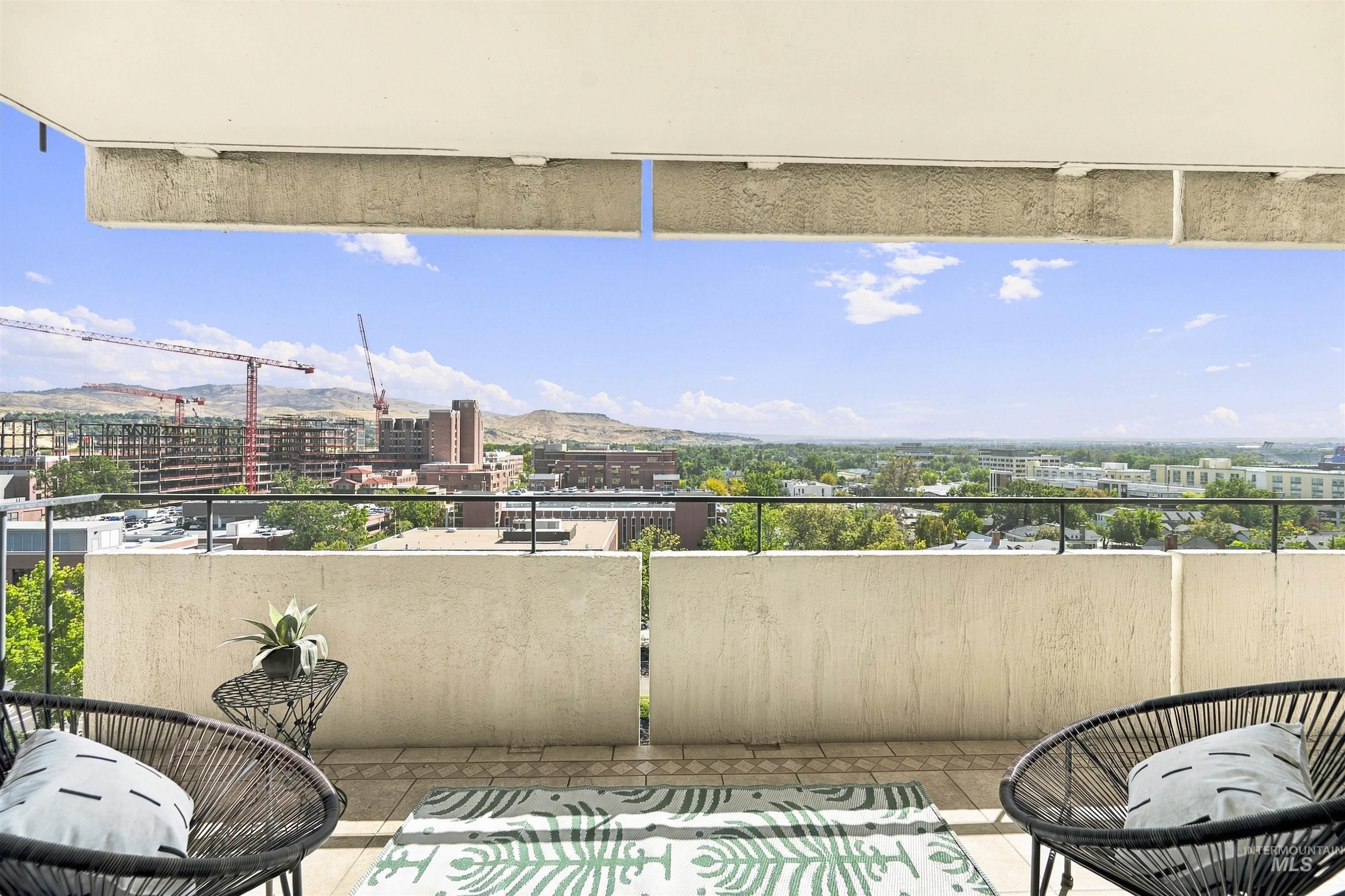 200 N 3rd Street, Boise, Idaho 83702, 2 Bedrooms, 2 Bathrooms, Residential For Sale, Price $750,000,MLS 99001443