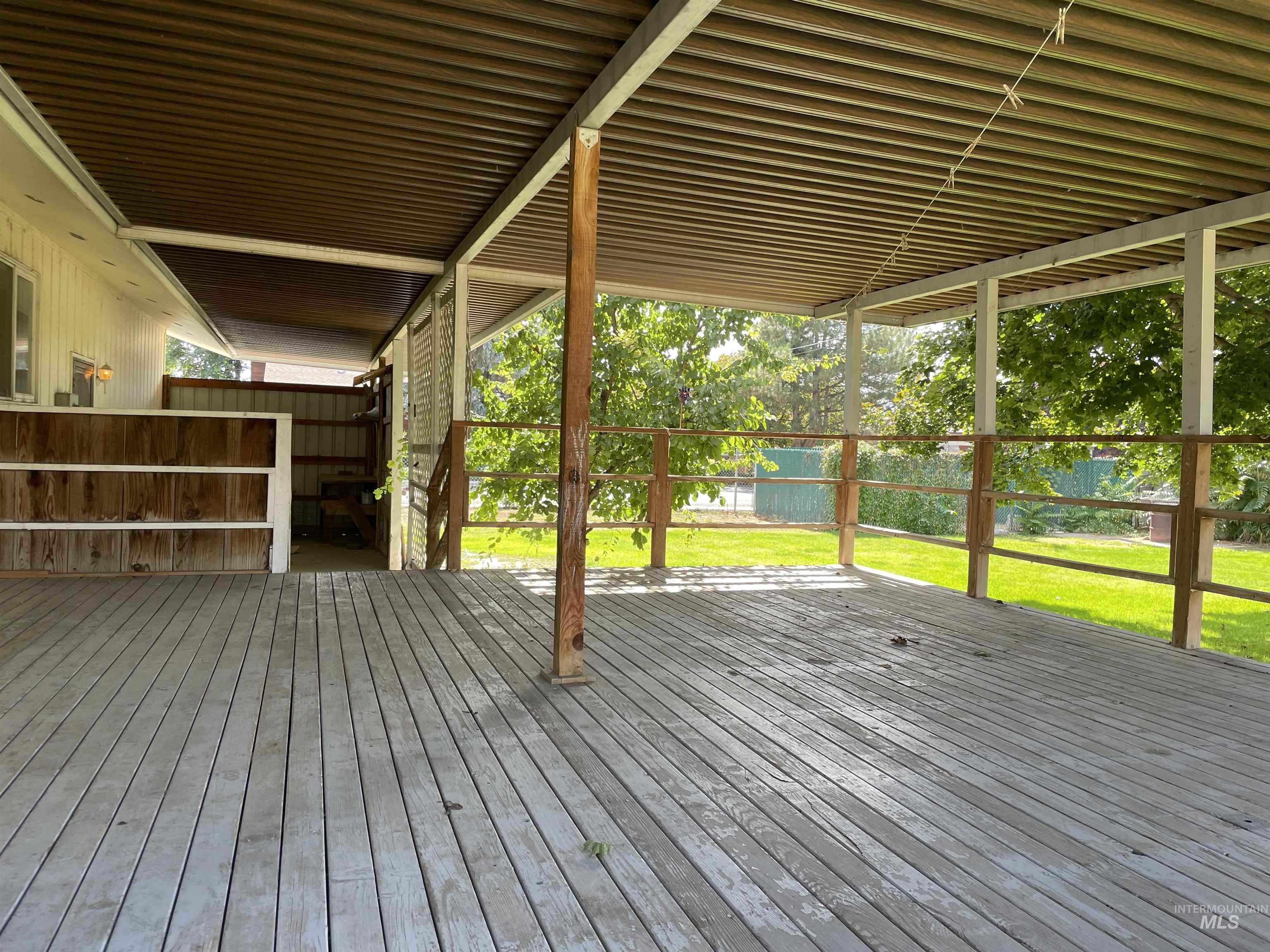 23 NW 16th St., Ontario, Oregon 97914, 3 Bedrooms, 2 Bathrooms, Residential For Sale, Price $339,900,MLS 99001475