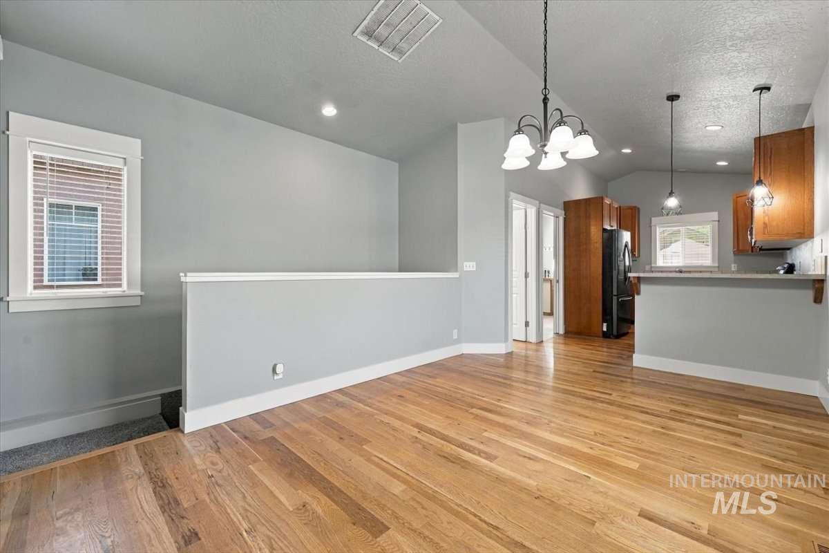 6422 W Everett St, Boise, Idaho 83704, 3 Bedrooms, 2.5 Bathrooms, Residential For Sale, Price $449,900,MLS 99001476