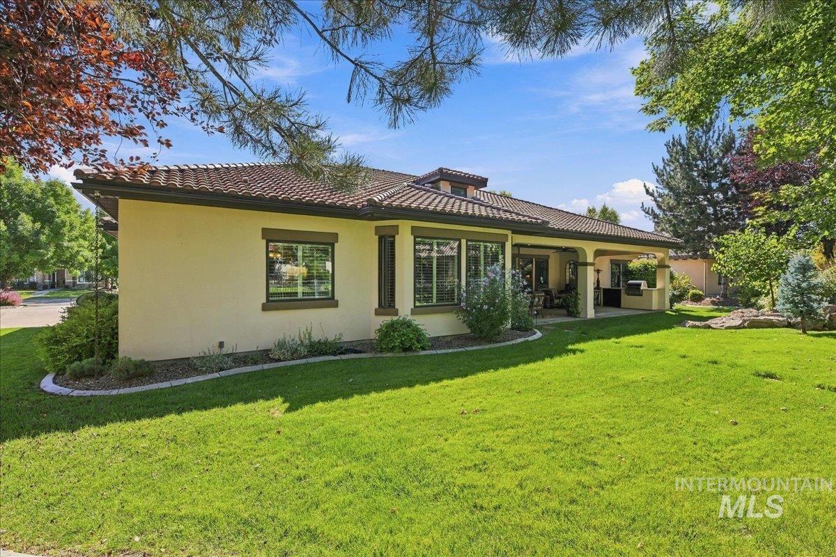 986 W Cherry Bello Dr, Eagle, Idaho 83616, 4 Bedrooms, 3.5 Bathrooms, Residential For Sale, Price $1,299,990,MLS 99001481