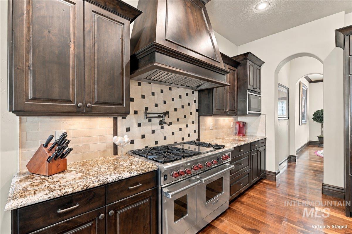 986 W Cherry Bello Dr, Eagle, Idaho 83616, 4 Bedrooms, 3.5 Bathrooms, Residential For Sale, Price $1,299,990,MLS 99001481
