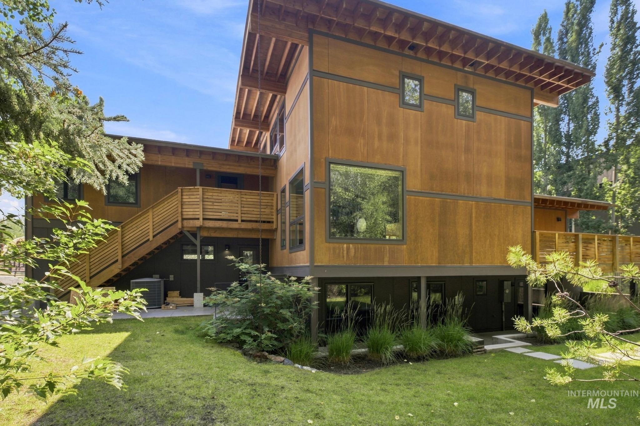 202 Broadway Blvd, Ketchum, Idaho 83340, 5 Bedrooms, 5 Bathrooms, Residential For Sale, Price $4,850,000,MLS 99001483