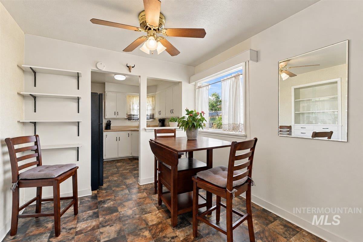 3811 W Puggy Ln, Boise, Idaho 83705, 3 Bedrooms, 2 Bathrooms, Residential For Sale, Price $525,000,MLS 99001494