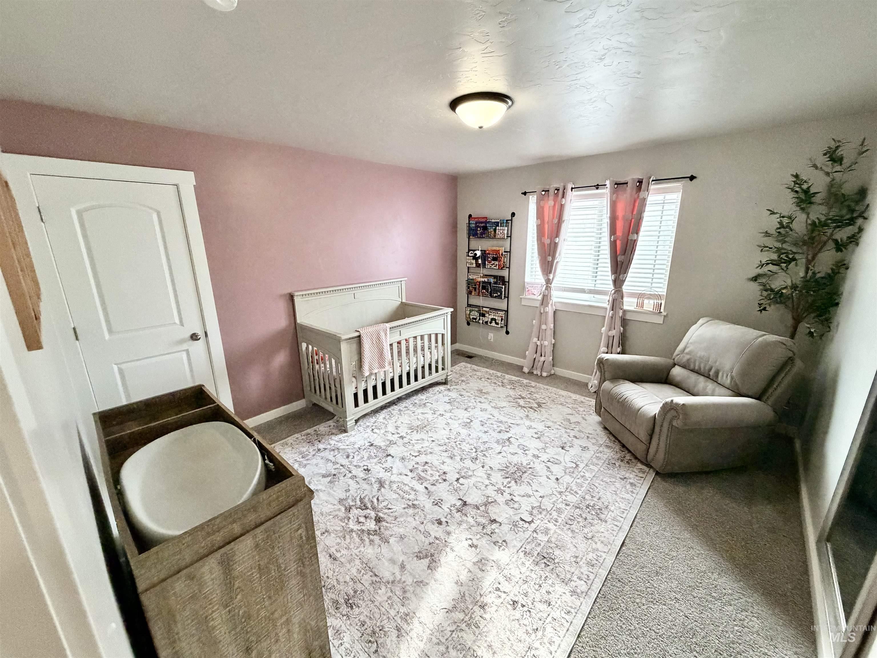 374 Beal cir, Ontario, Oregon 97914, 3 Bedrooms, 2 Bathrooms, Residential For Sale, Price $575,000,MLS 99001500