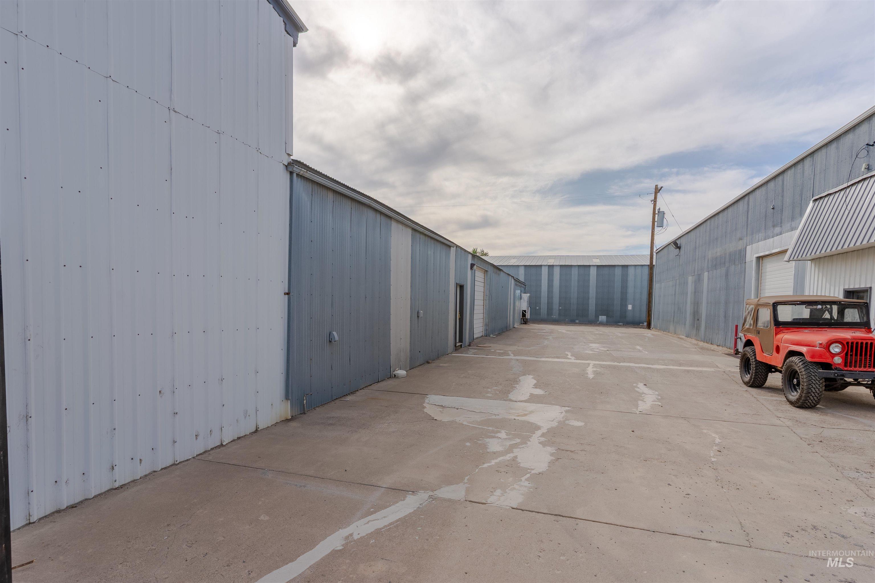 319 Main Street N, Kimberly, Idaho 83341, Business/Commercial For Sale, Price $700,000,MLS 99001507