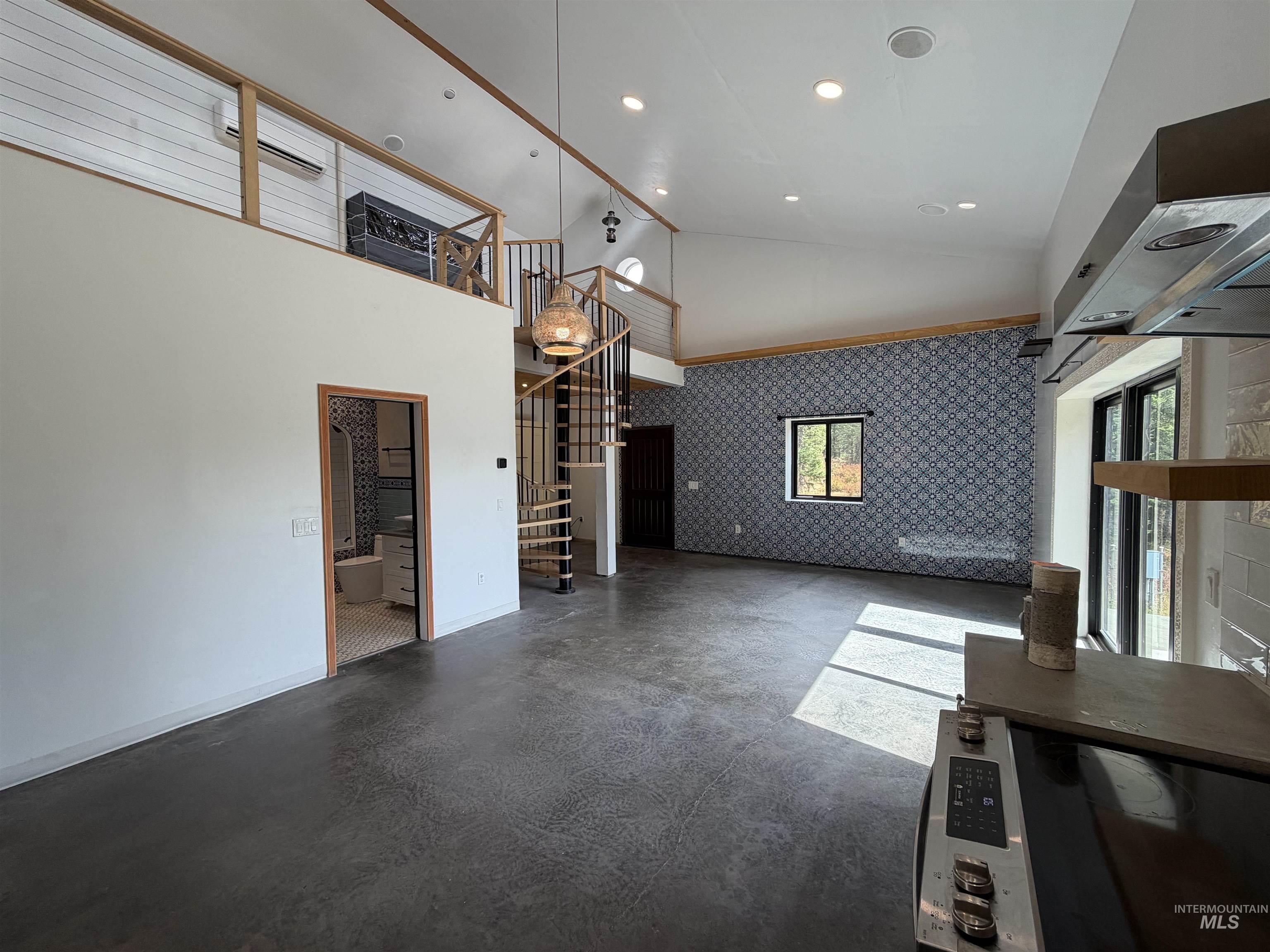 1004 Forest Lane, Princeton, Idaho 83857, 1 Bedroom, 1 Bathroom, Residential For Sale, Price $495,000,MLS 99001510
