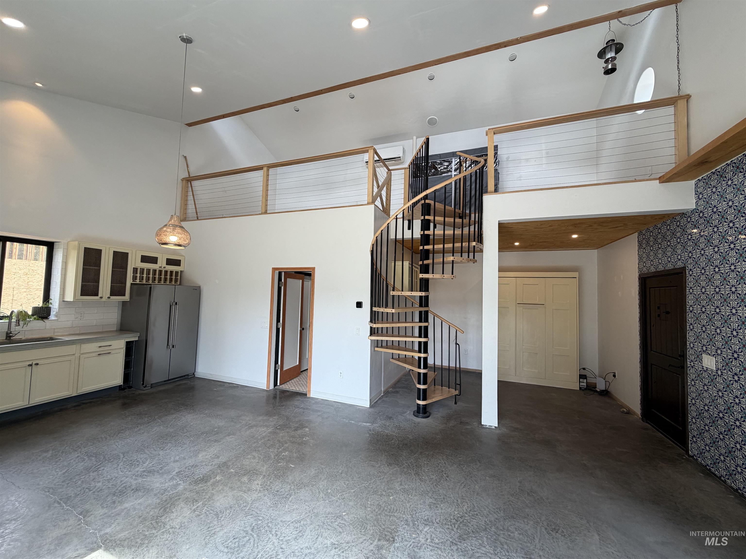 1004 Forest Lane, Princeton, Idaho 83857, 1 Bedroom, 1 Bathroom, Residential For Sale, Price $495,000,MLS 99001510